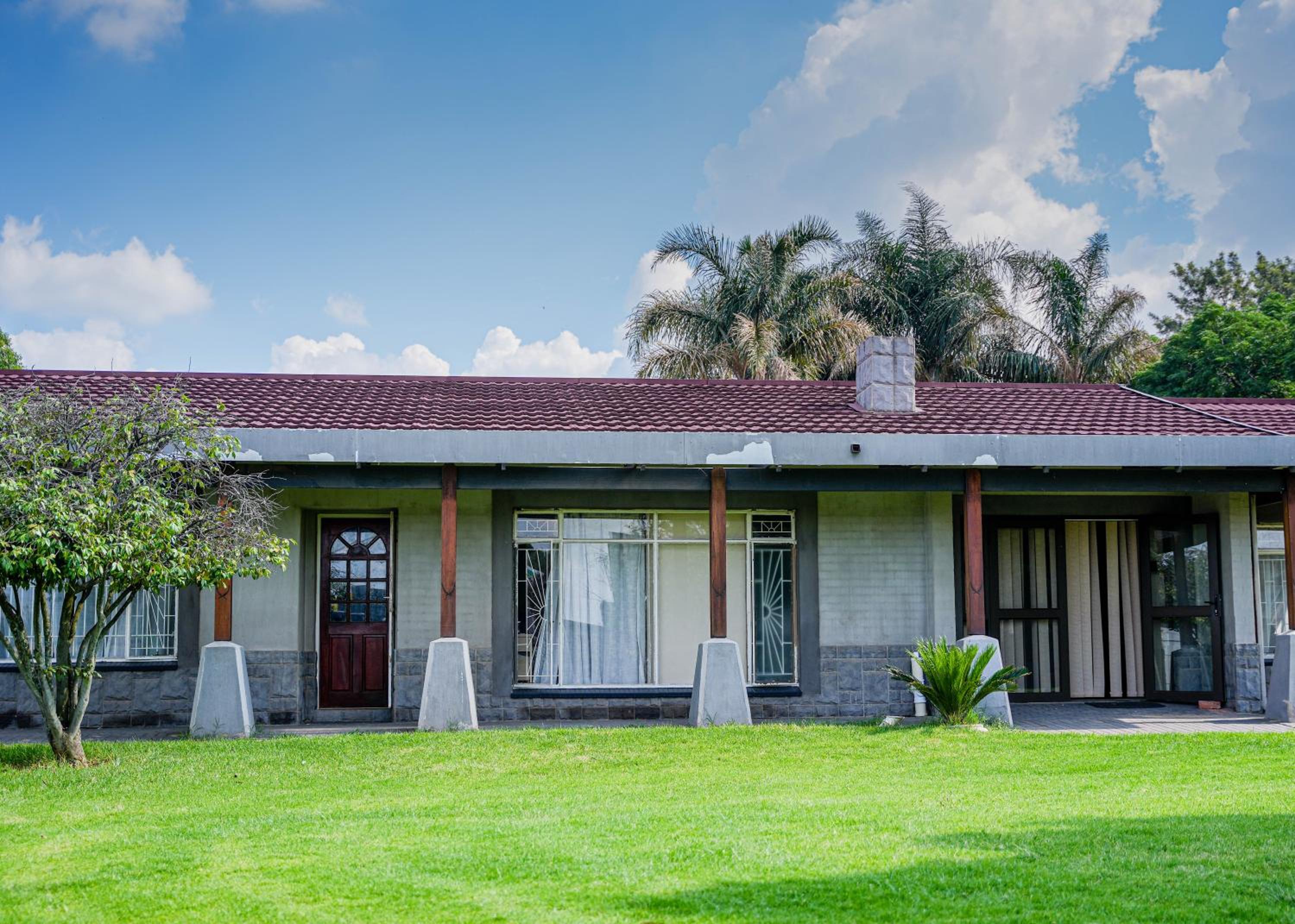 SAR GUESTHOUSE