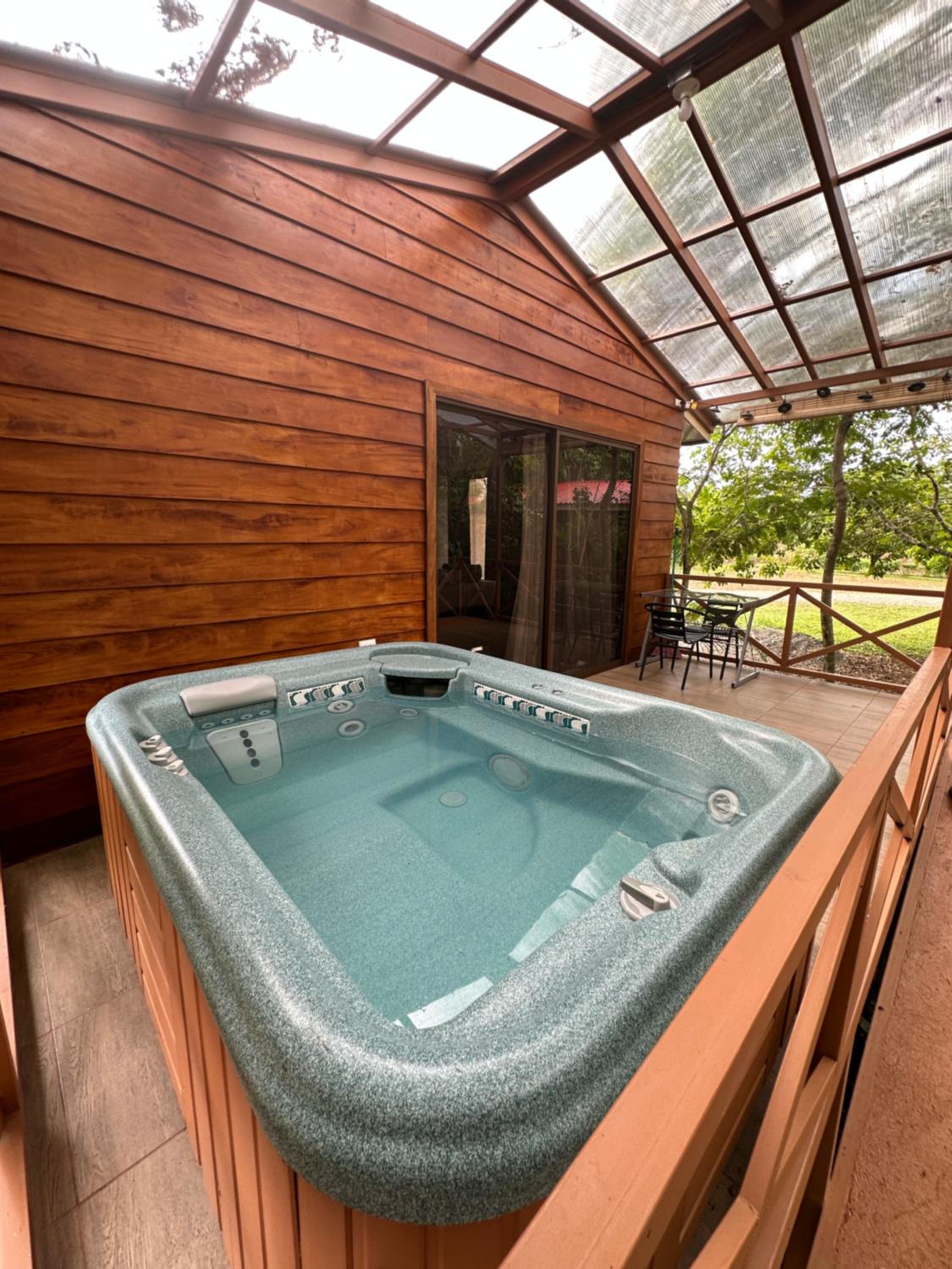 CABAÑAS DEL LAGO / BUNGALOWS