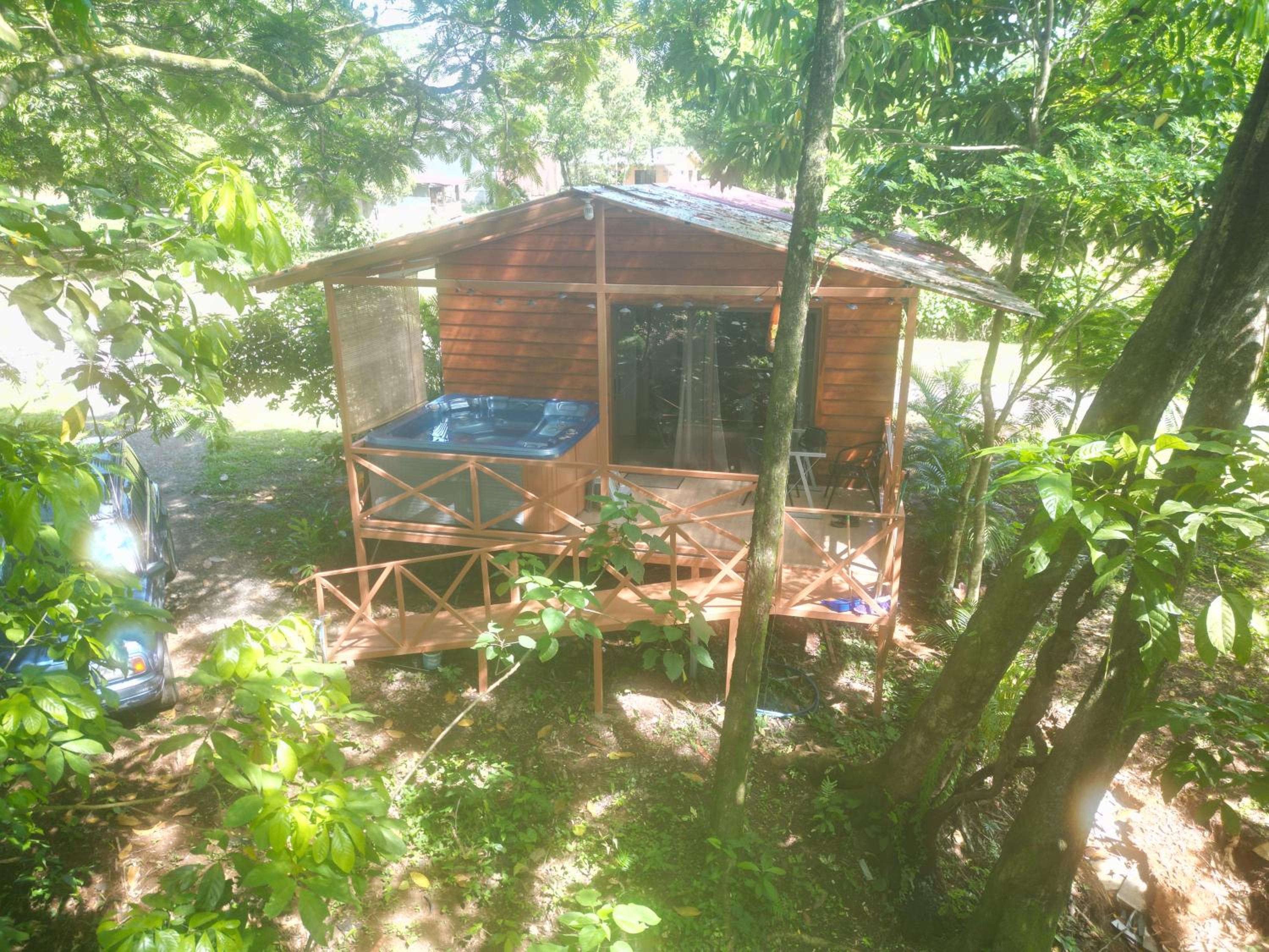 CABAÑAS DEL LAGO / BUNGALOWS