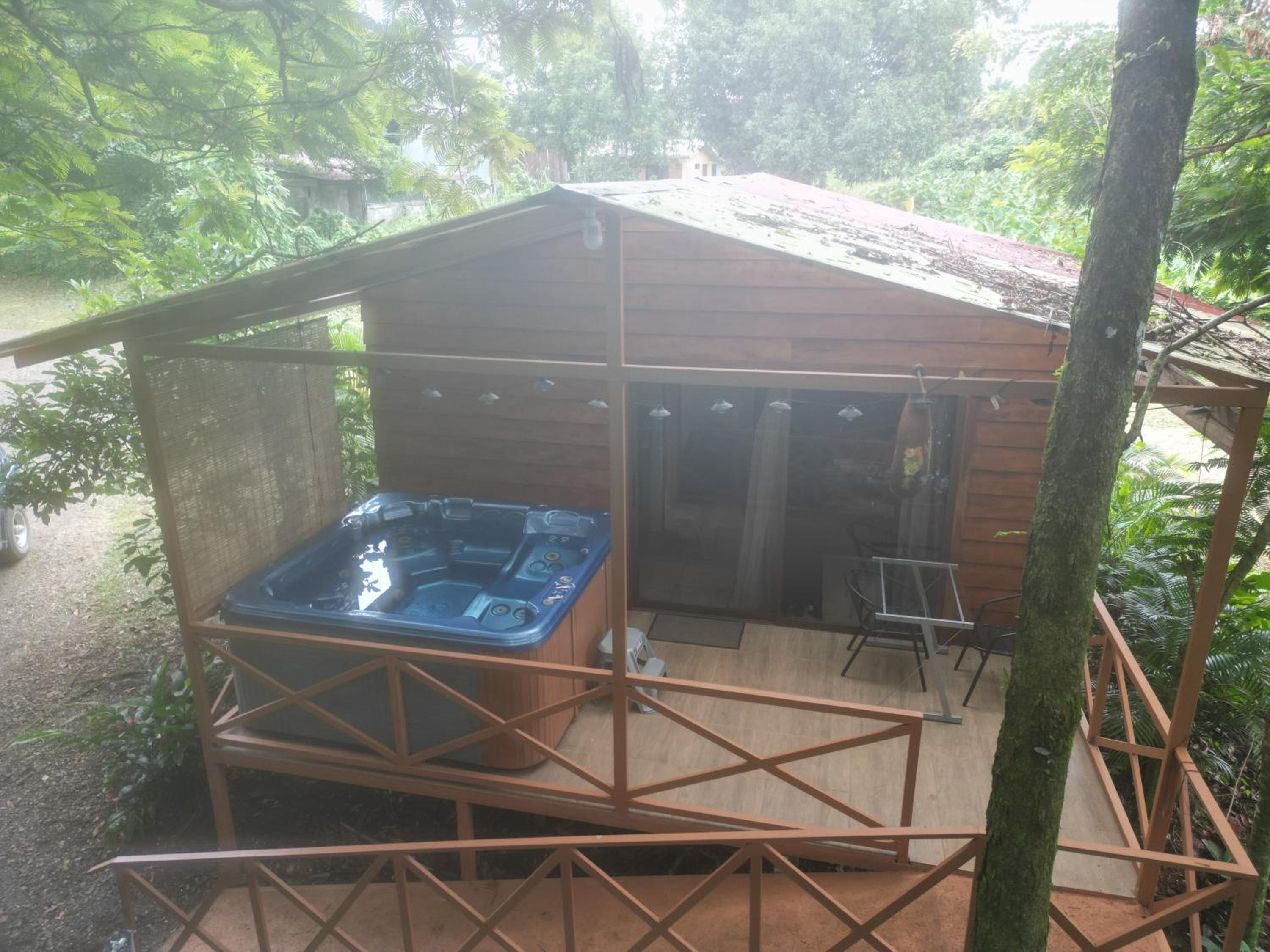 CABAÑAS DEL LAGO / BUNGALOWS
