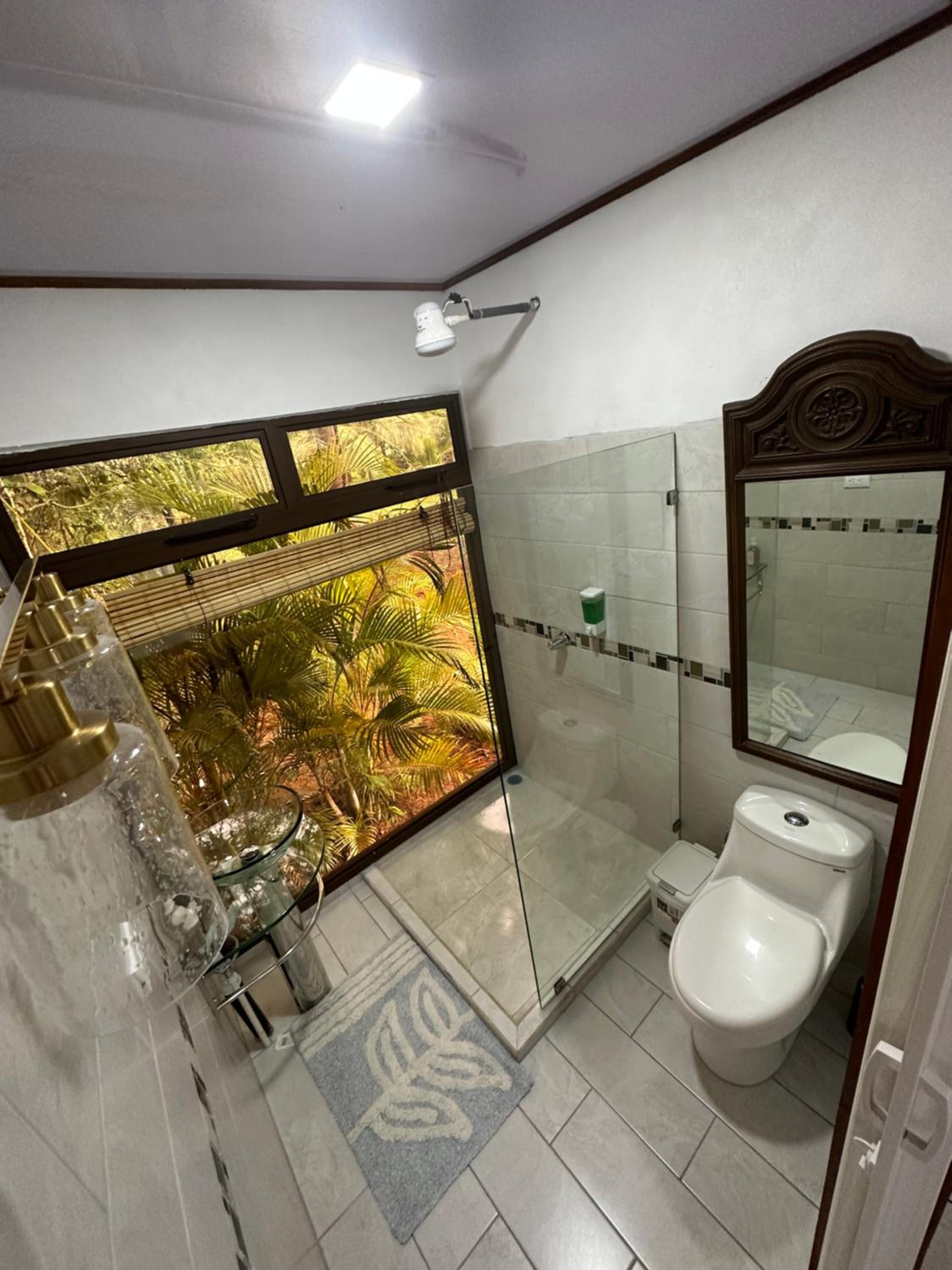 CABAÑAS DEL LAGO / BUNGALOWS
