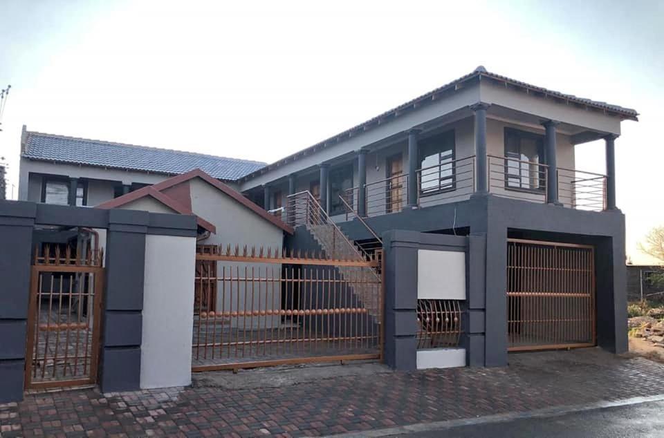 wandile's family dining place