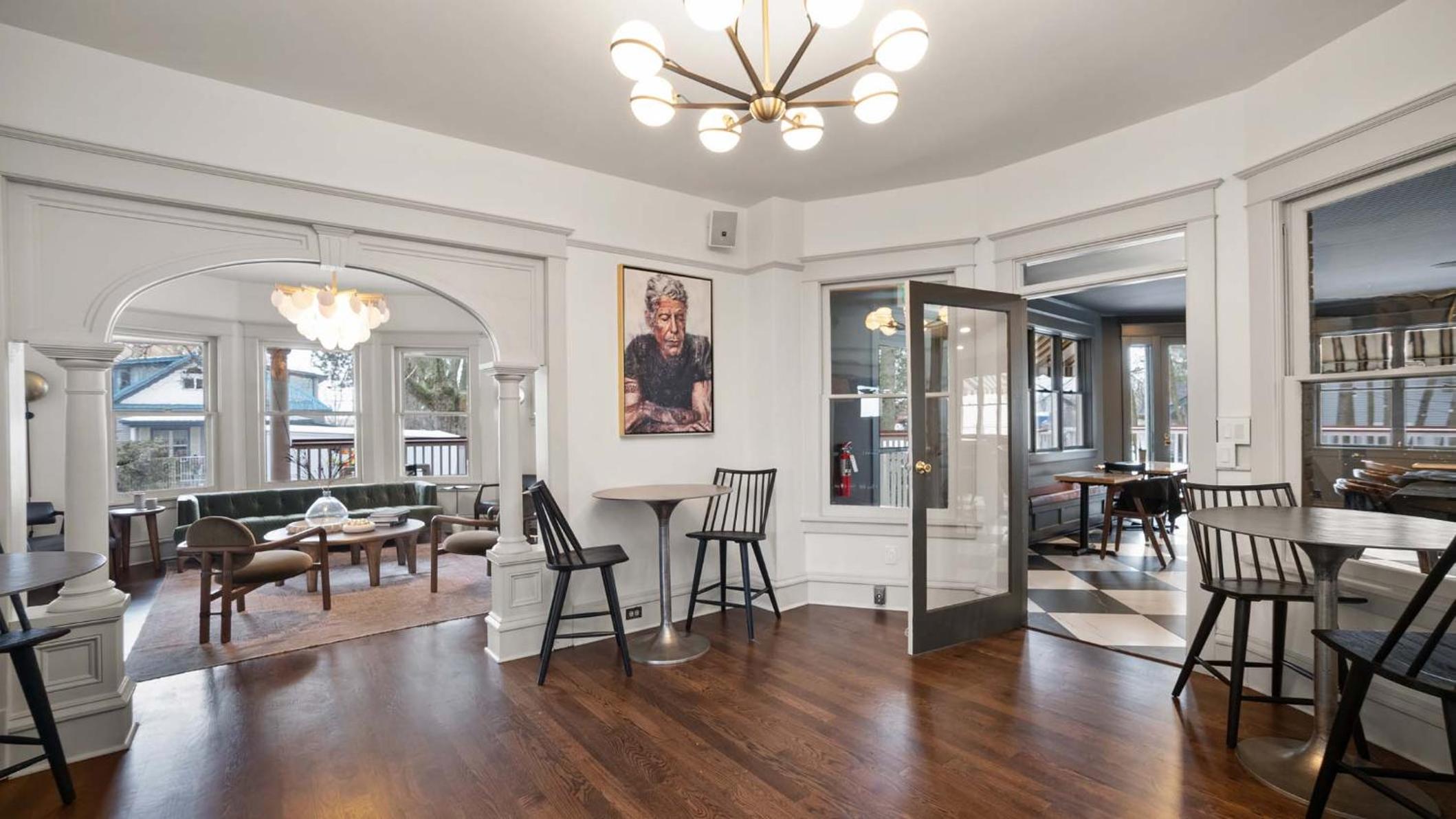 Greenbriar Inn, photo 15