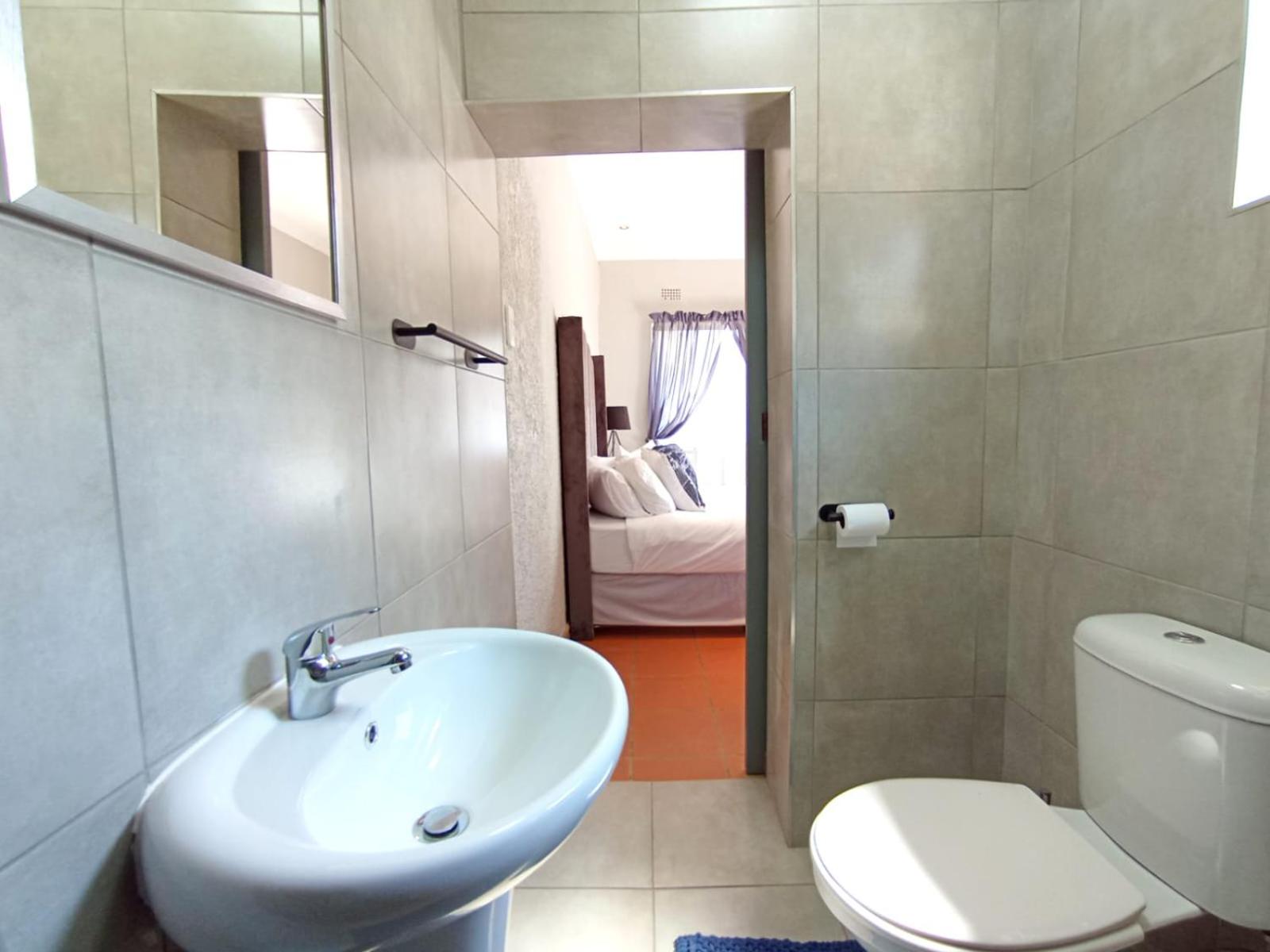 OR Tambo Stay Unit 2 view 2