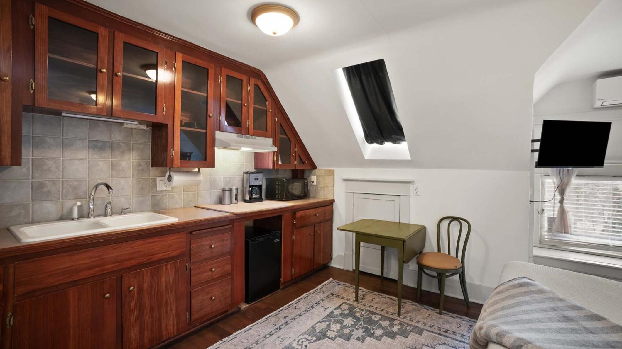 Greenbriar Inn, photo 27