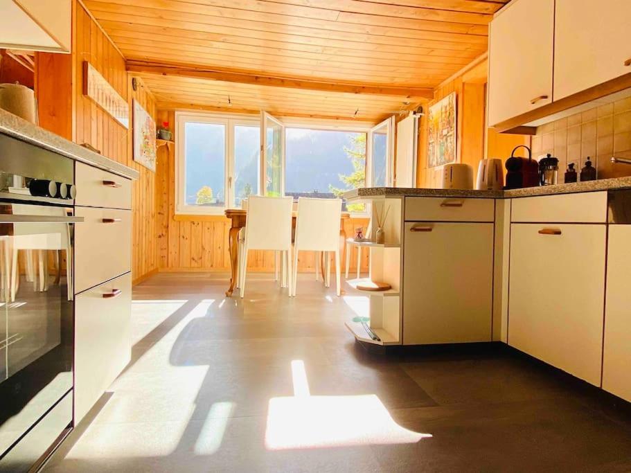 Cozy Apartment in Vintage House in Kandersteg