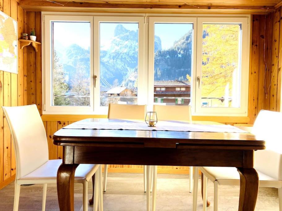 Cozy Apartment in Vintage House in Kandersteg