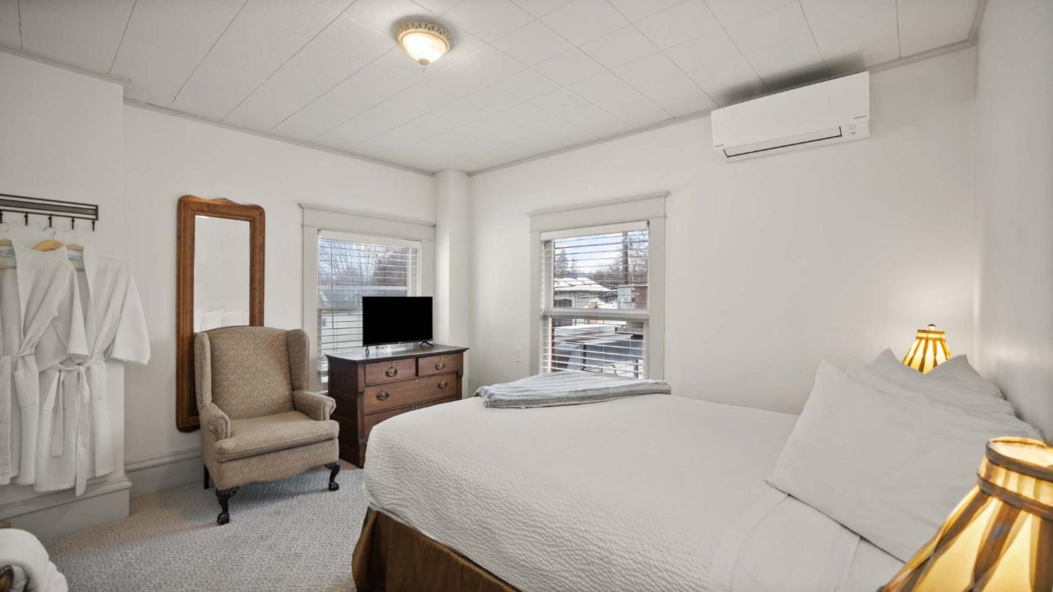 Greenbriar Inn, photo 30