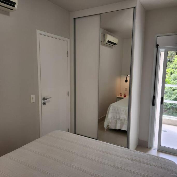 Apartamento Riviera Completo Espaçoso Varanda Gourmet e Praia a 150 m