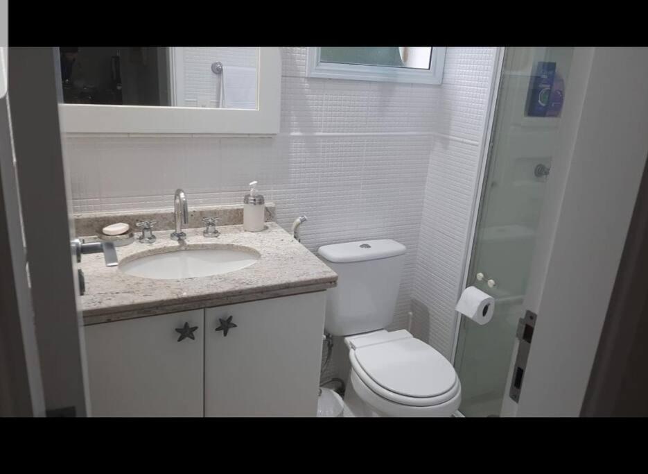 Apartamento Riviera Completo Espaçoso Varanda Gourmet e Praia a 150 m