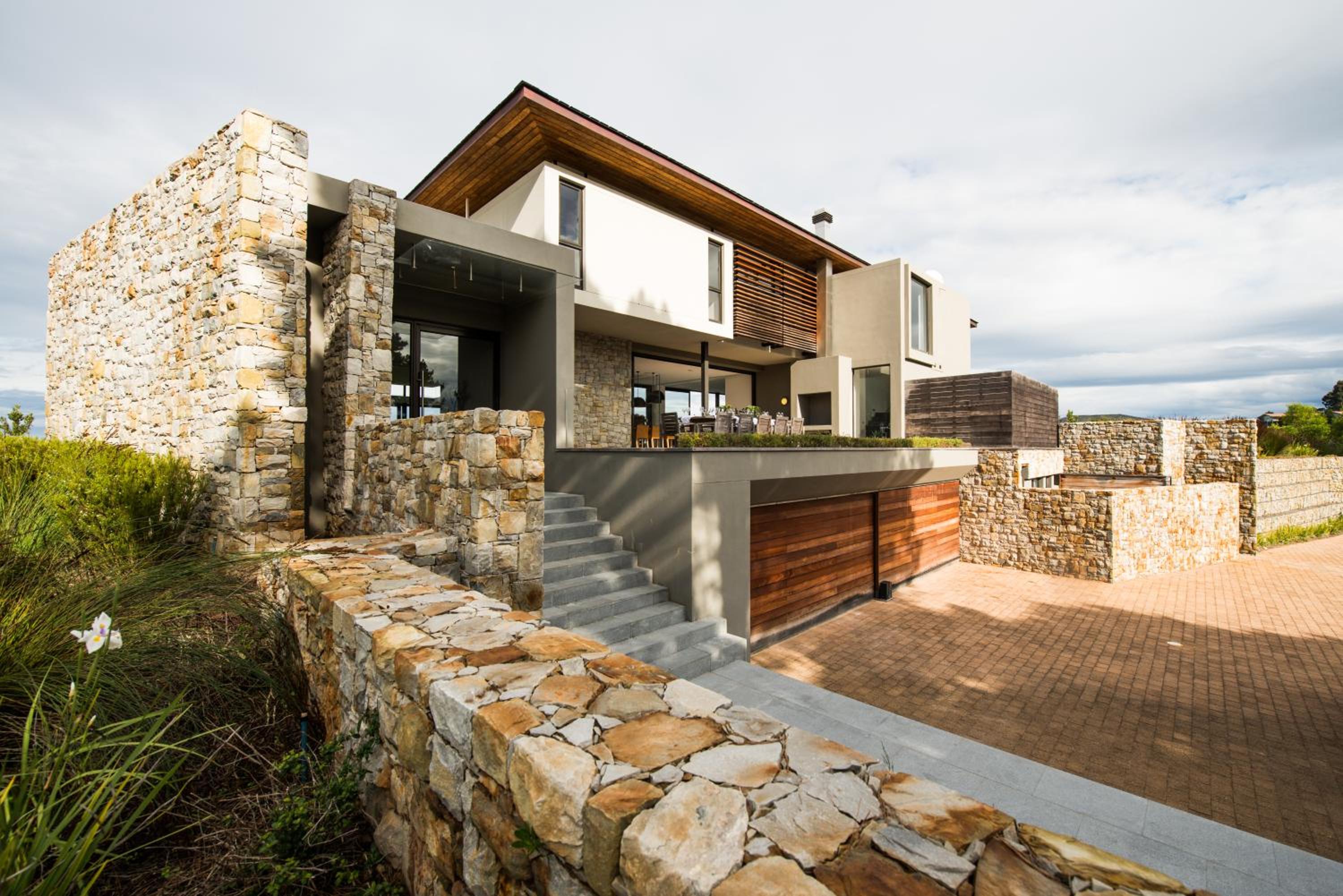 Collection Luxury Accomodation Simola House - Image 2