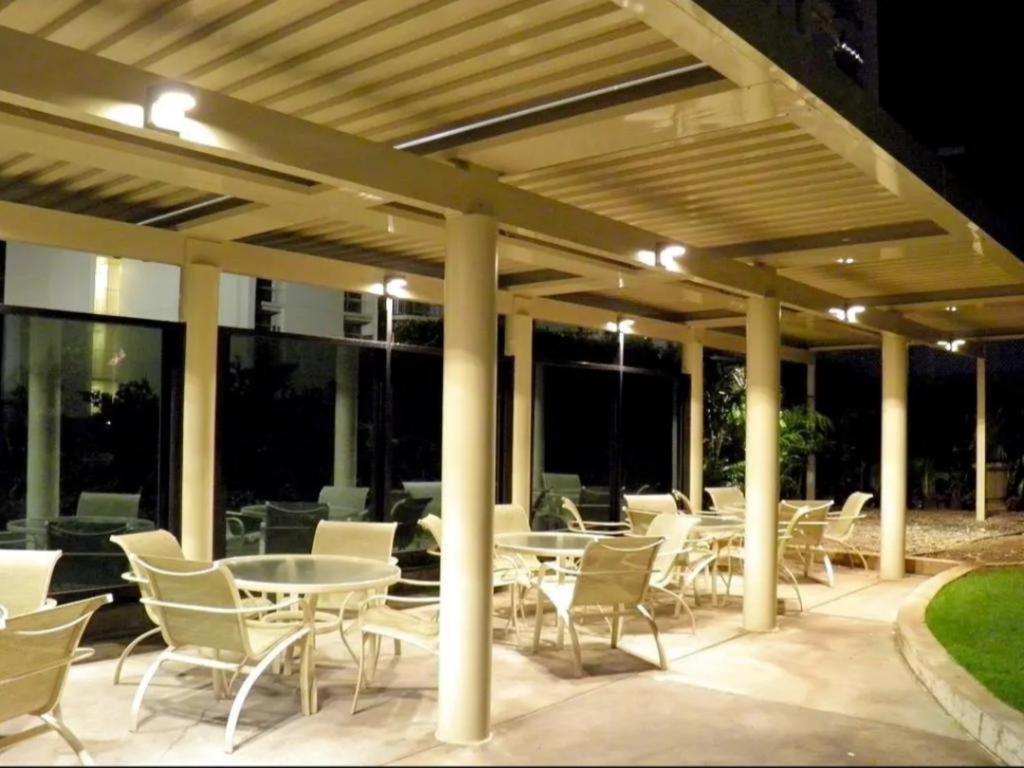 Moana Luxury Residence