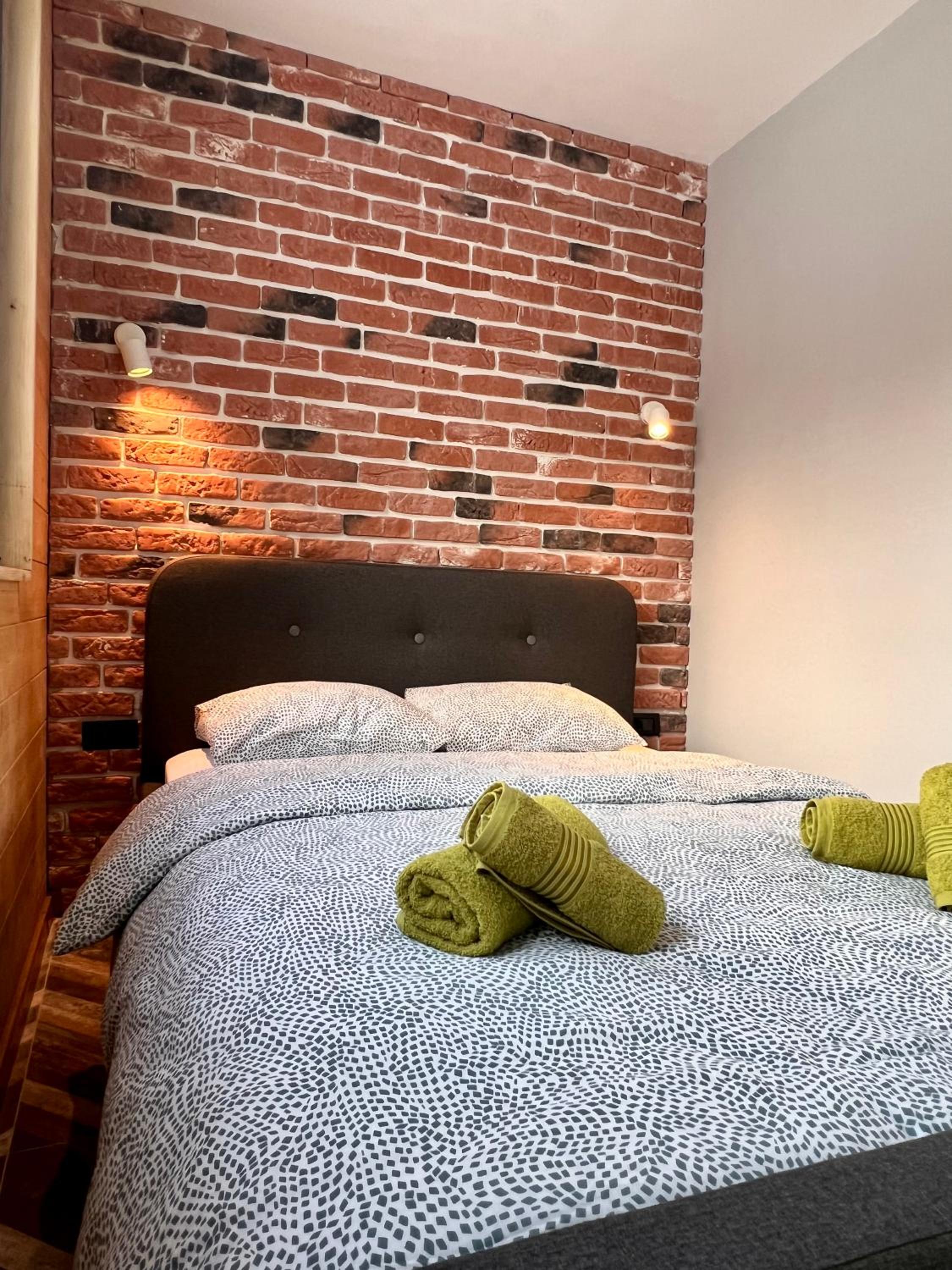 Mount Apartment