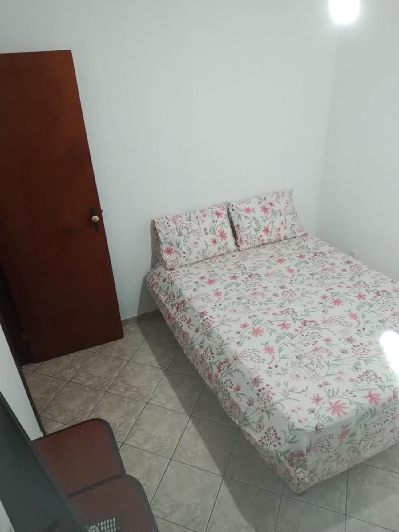 3 quartos com suite - Praia do Morro/Guarapari.