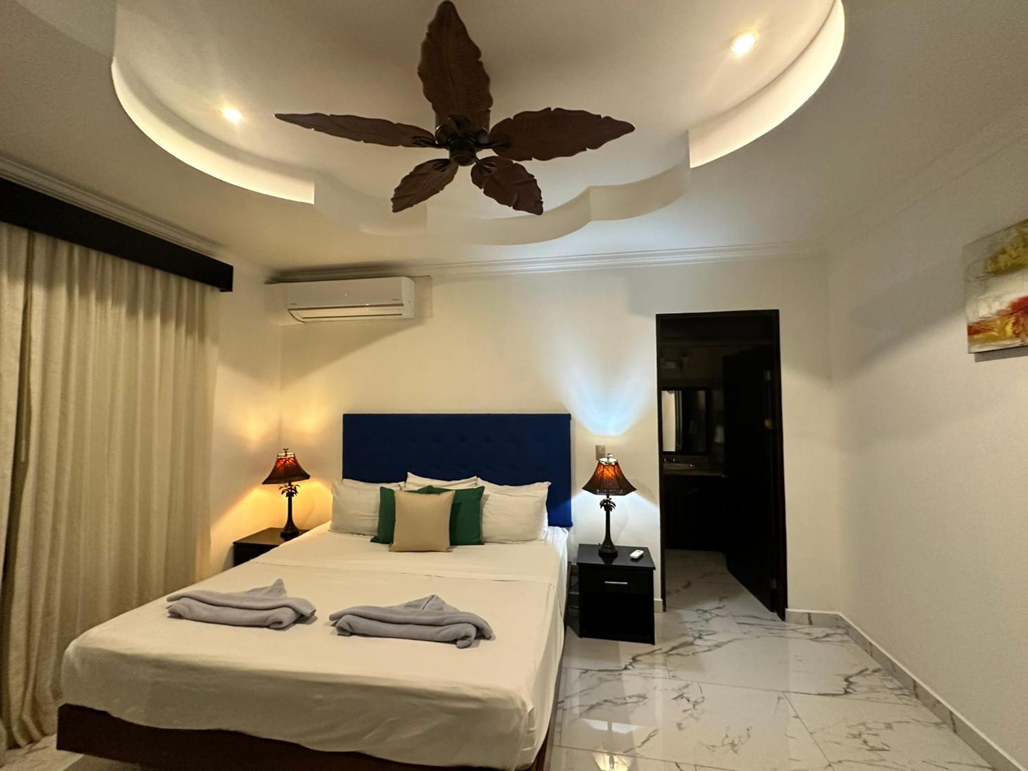 Los Amigos Luxury Villa