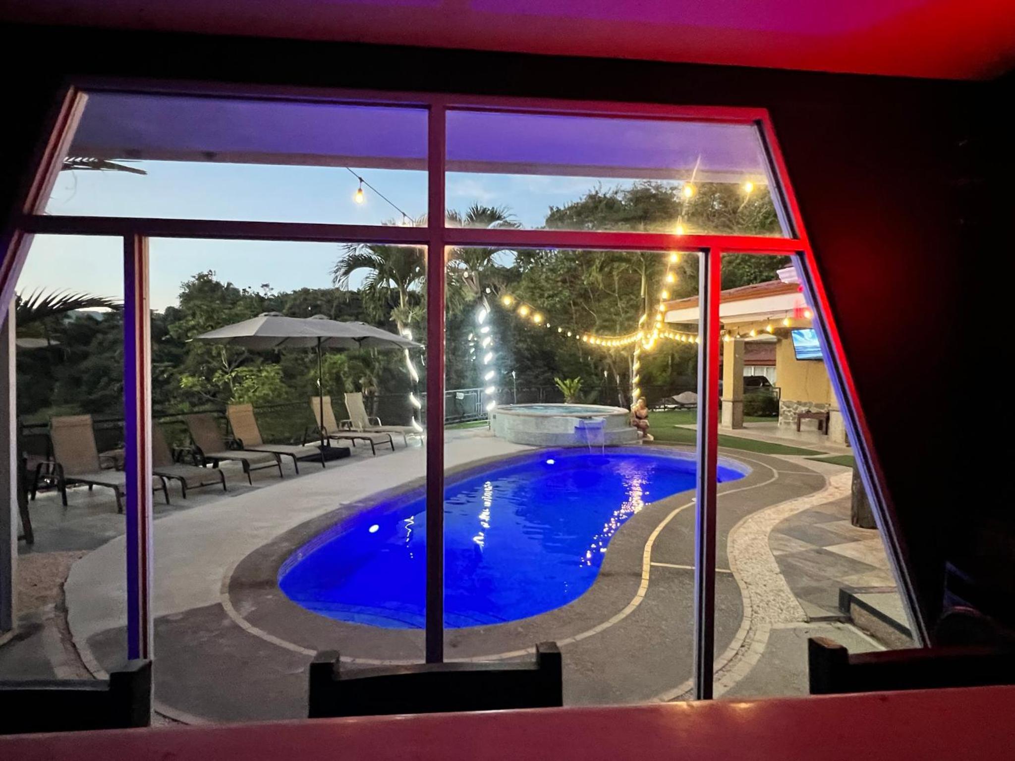 Los Amigos Luxury Villa