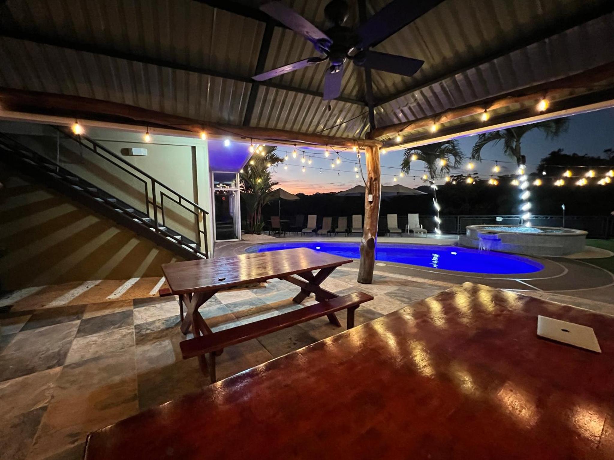 Los Amigos Luxury Villa