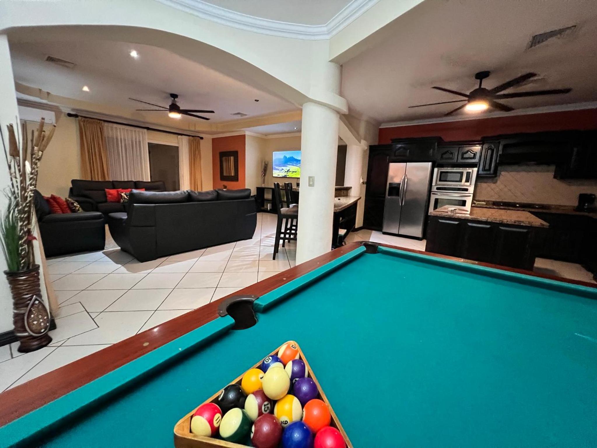 Los Amigos Luxury Villa