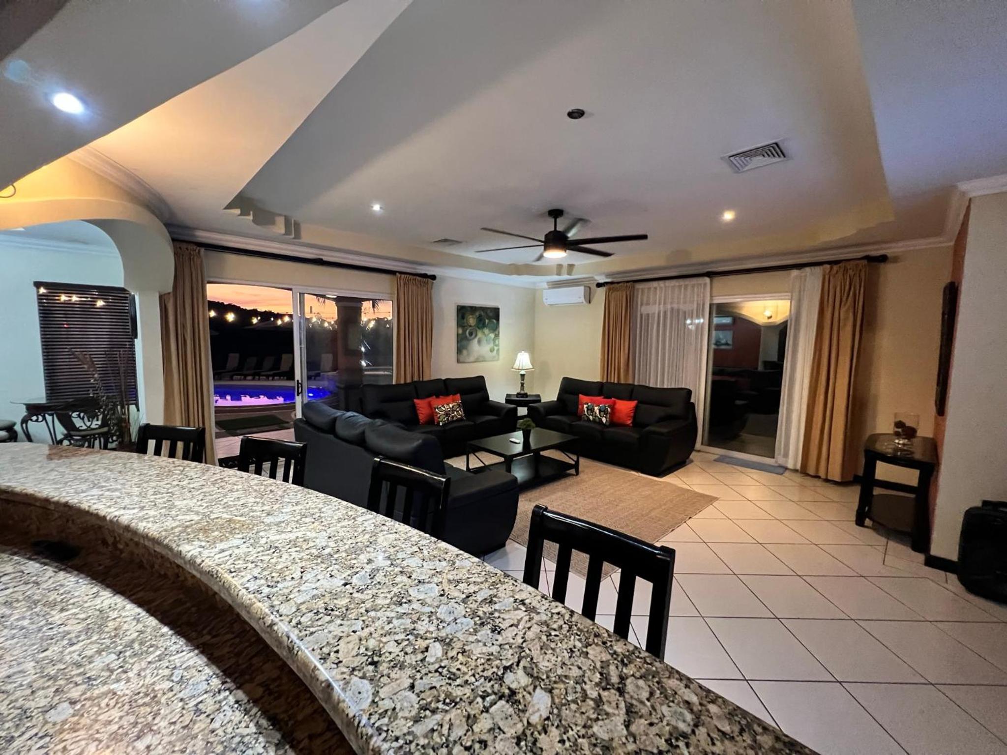 Los Amigos Luxury Villa