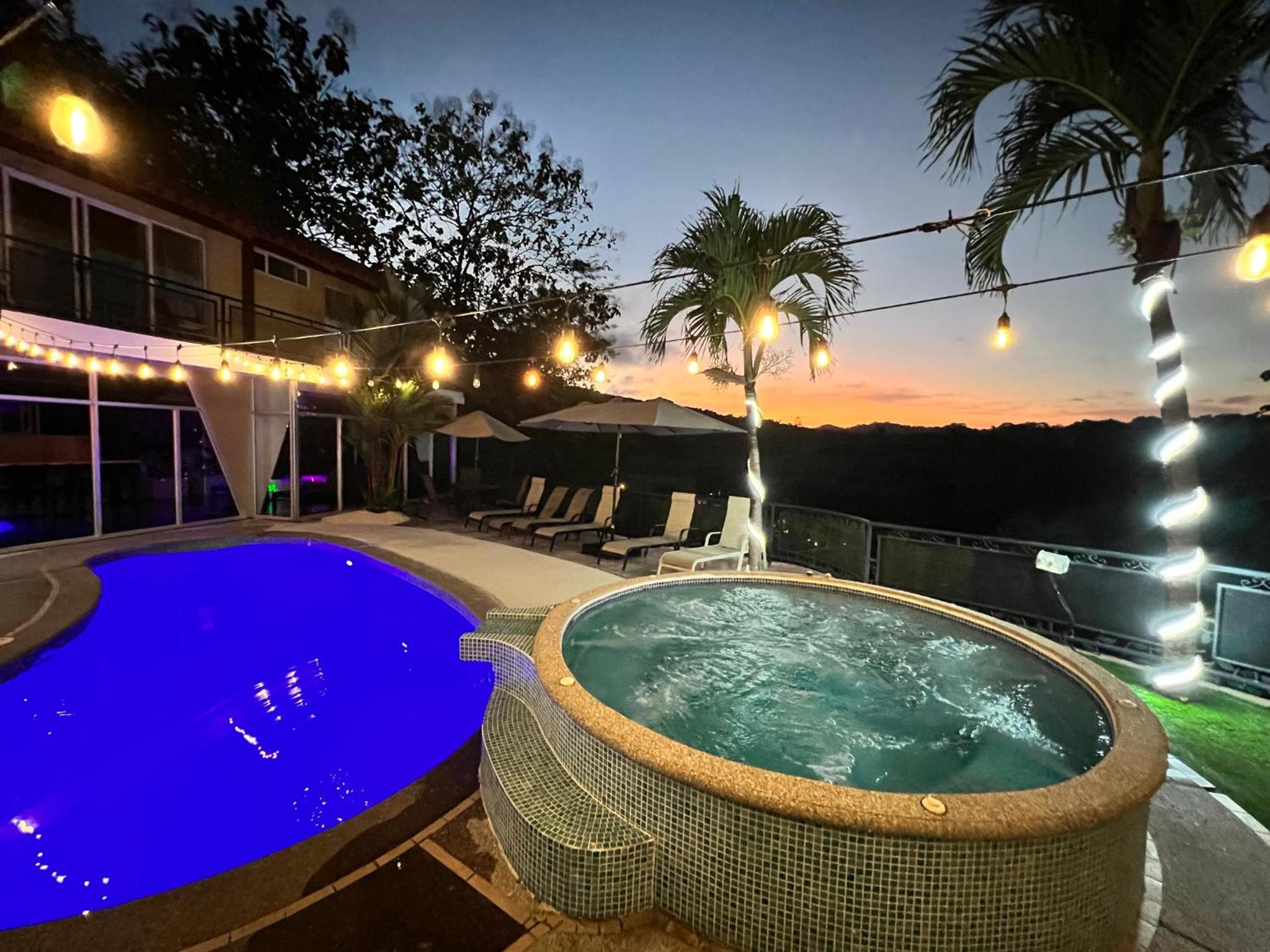 Los Amigos Luxury Villa