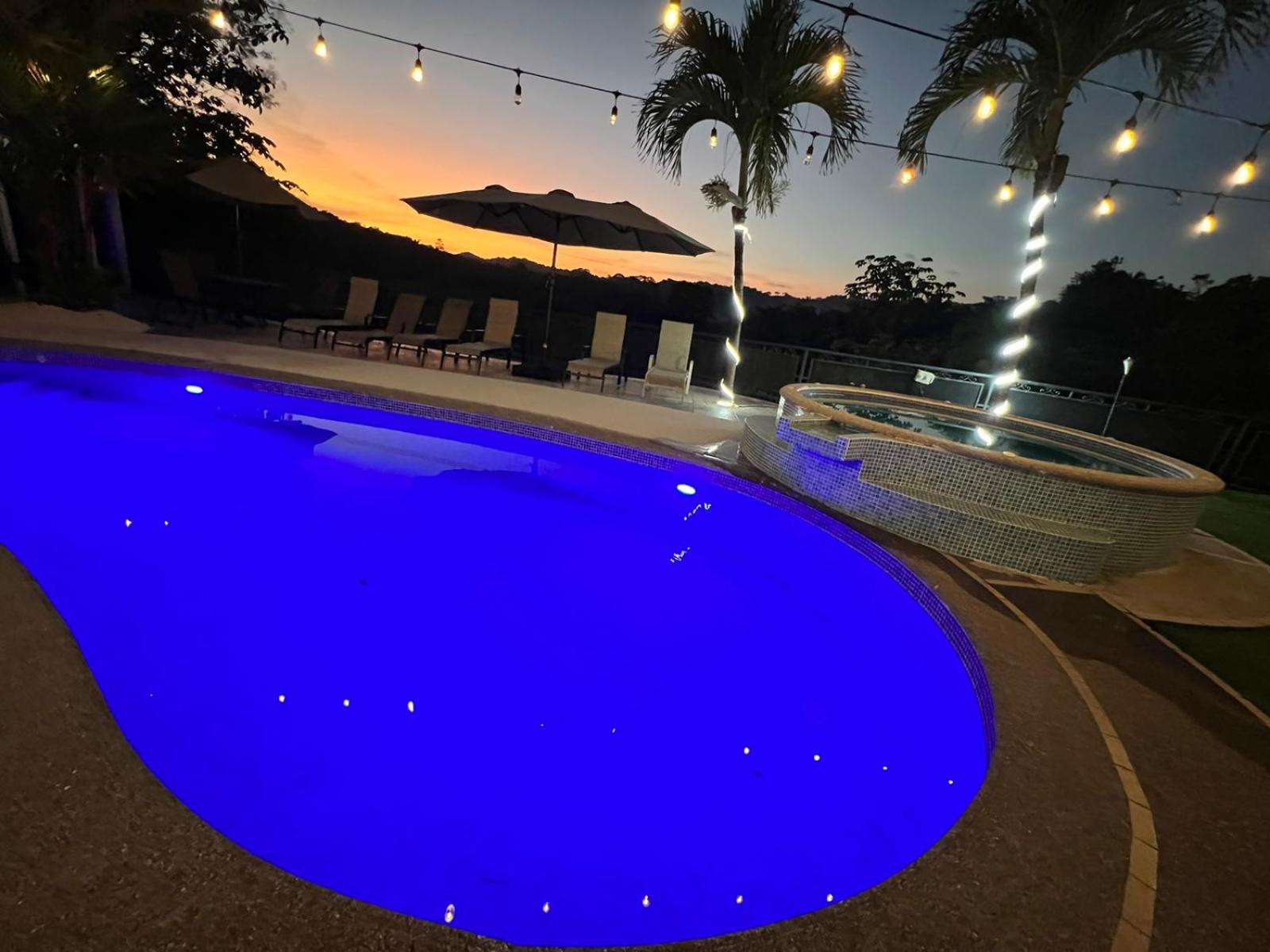 Los Amigos Luxury Villa