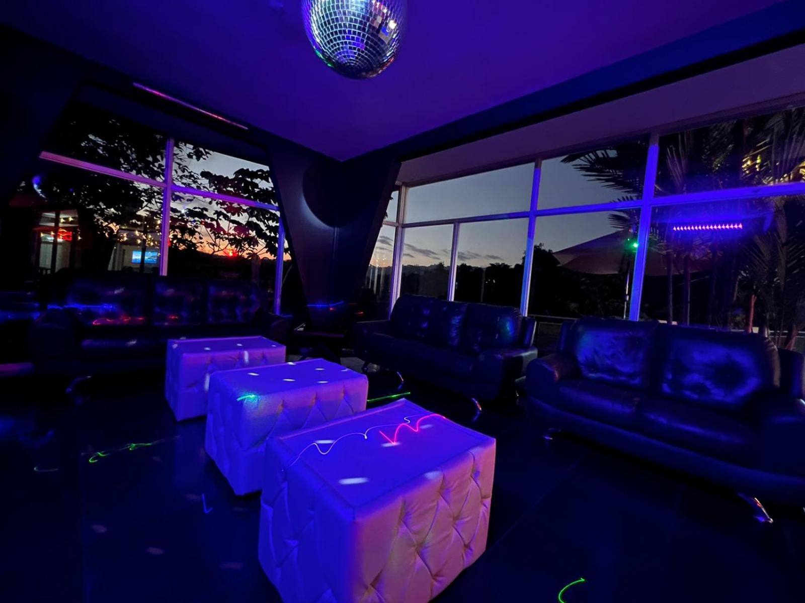 Los Amigos Luxury Villa