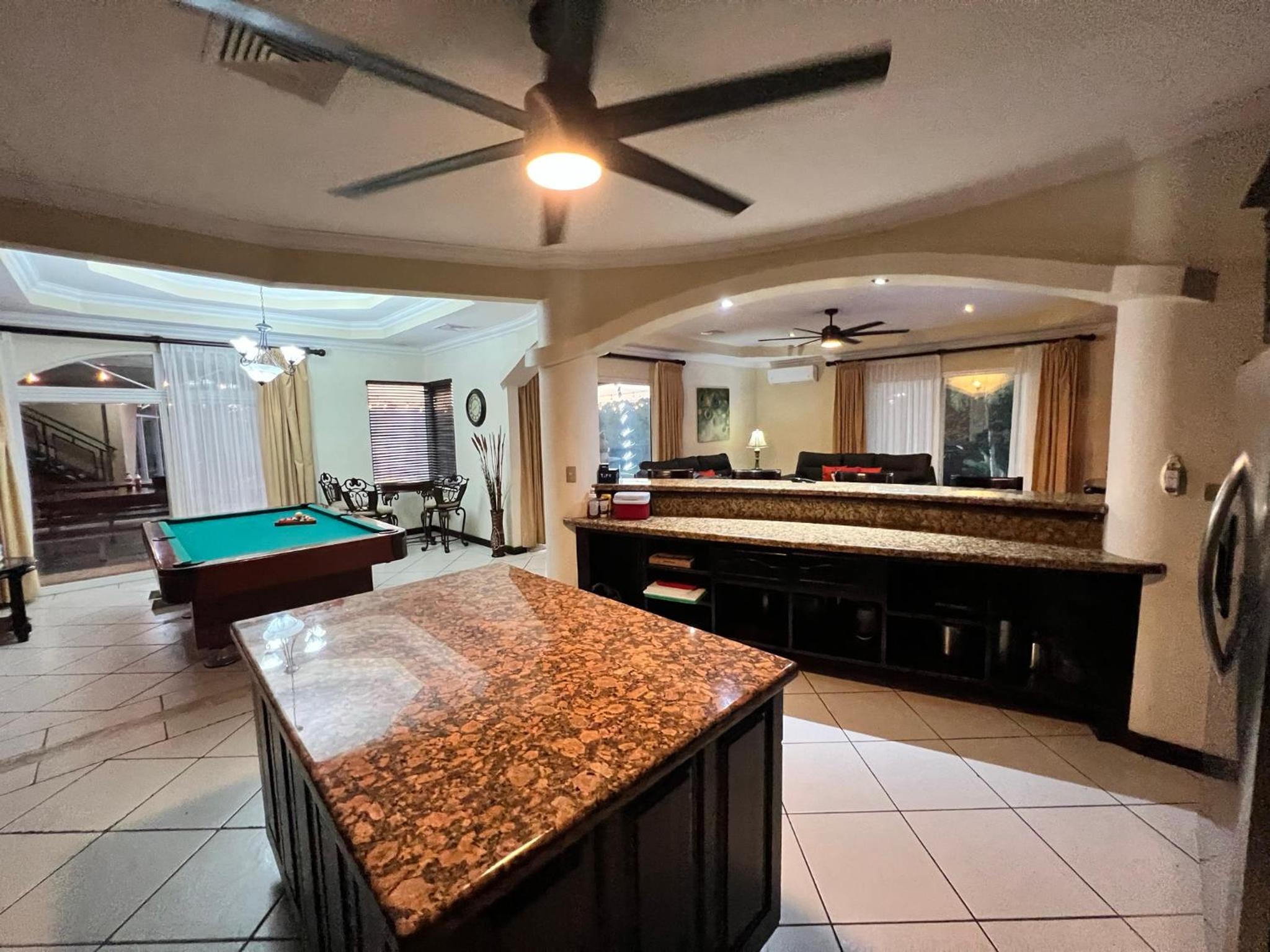 Los Amigos Luxury Villa