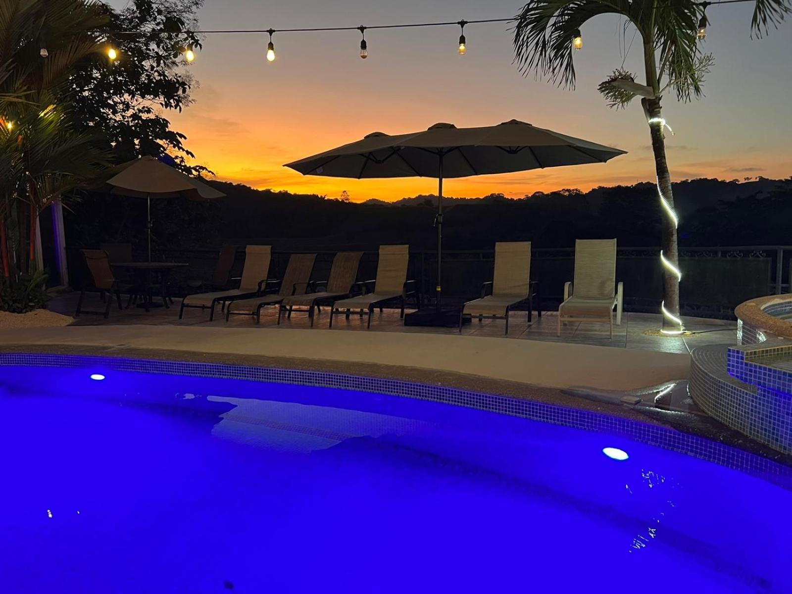 Los Amigos Luxury Villa