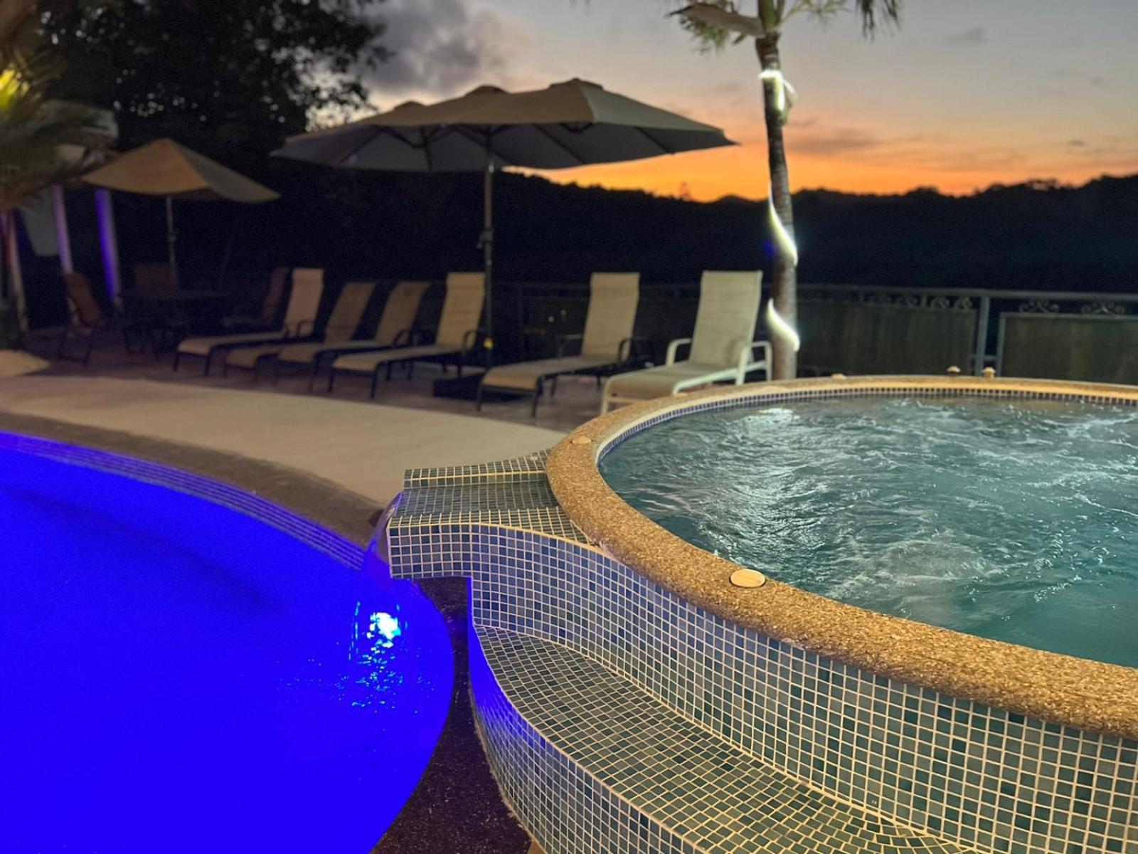 Los Amigos Luxury Villa