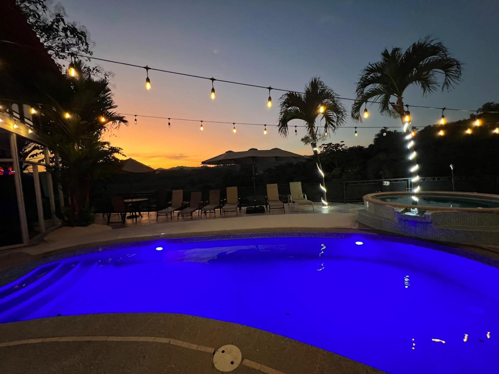 Los Amigos Luxury Villa