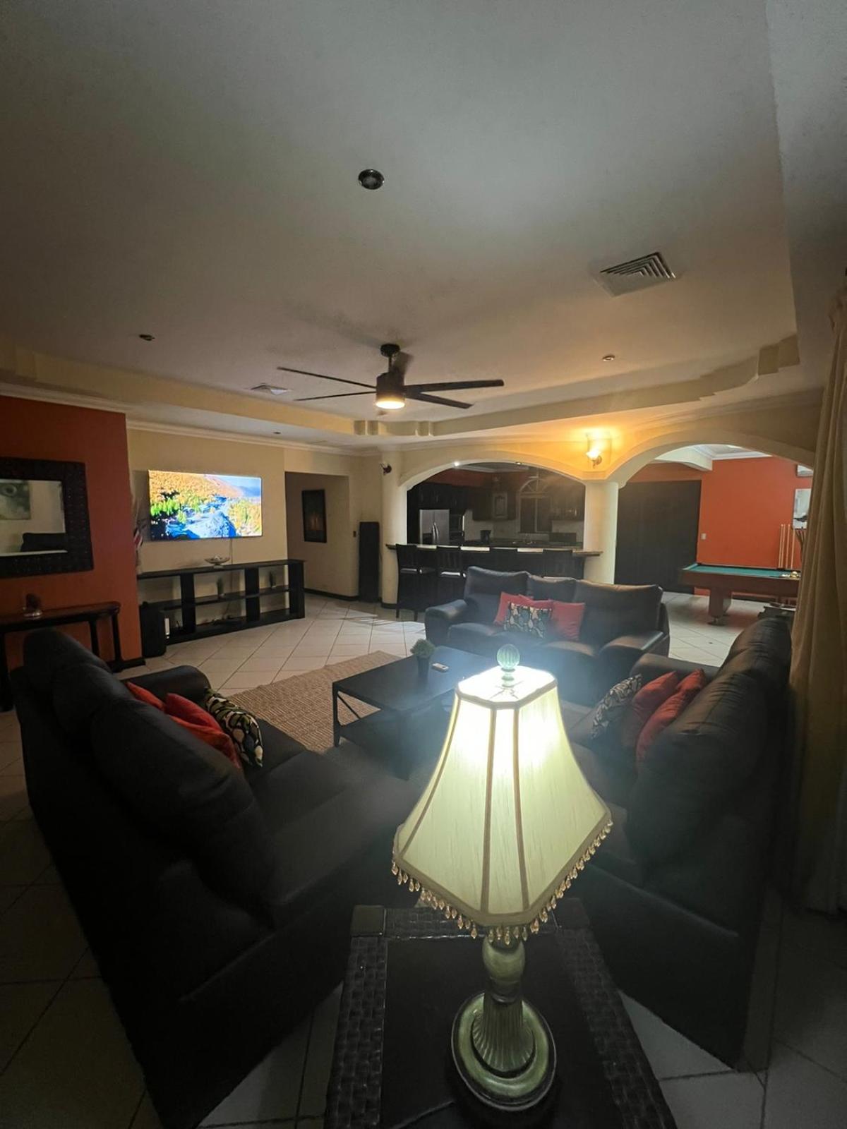 Los Amigos Luxury Villa