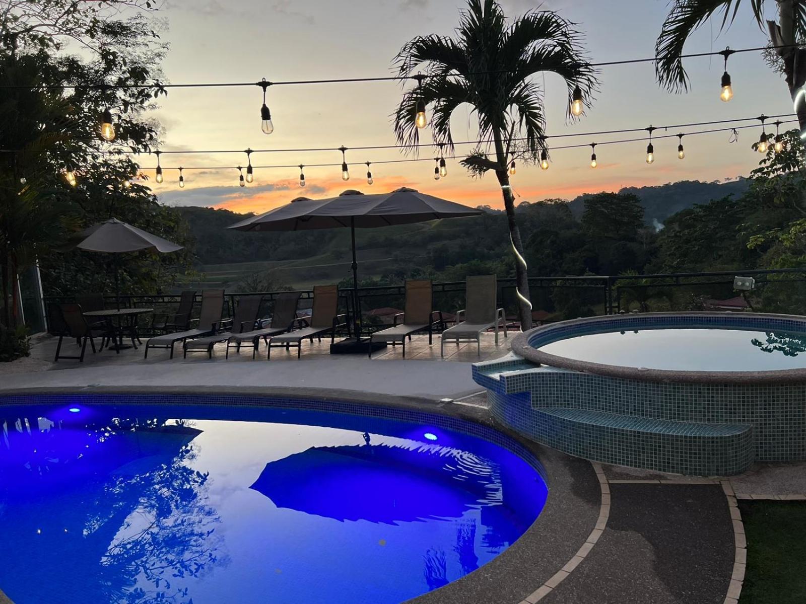 Los Amigos Luxury Villa