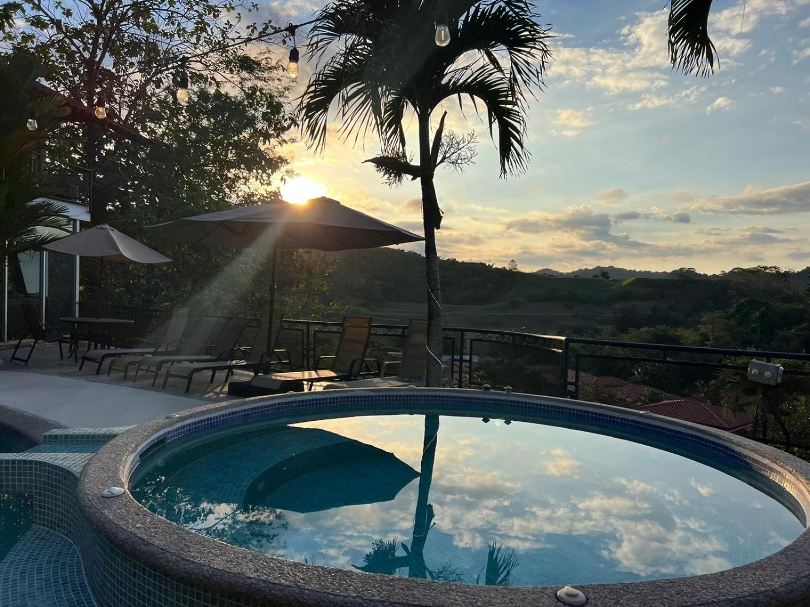 Los Amigos Luxury Villa