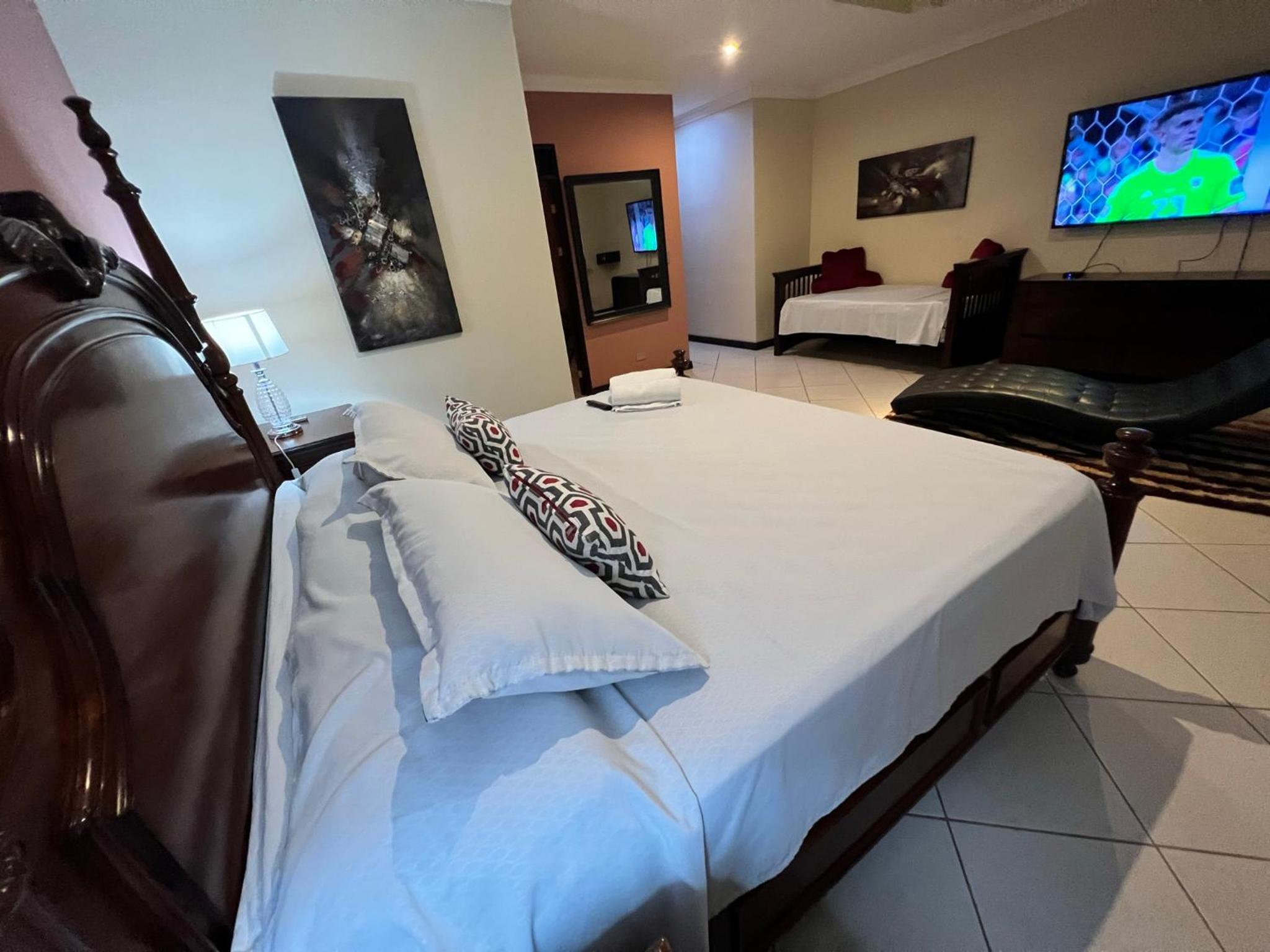 Los Amigos Luxury Villa