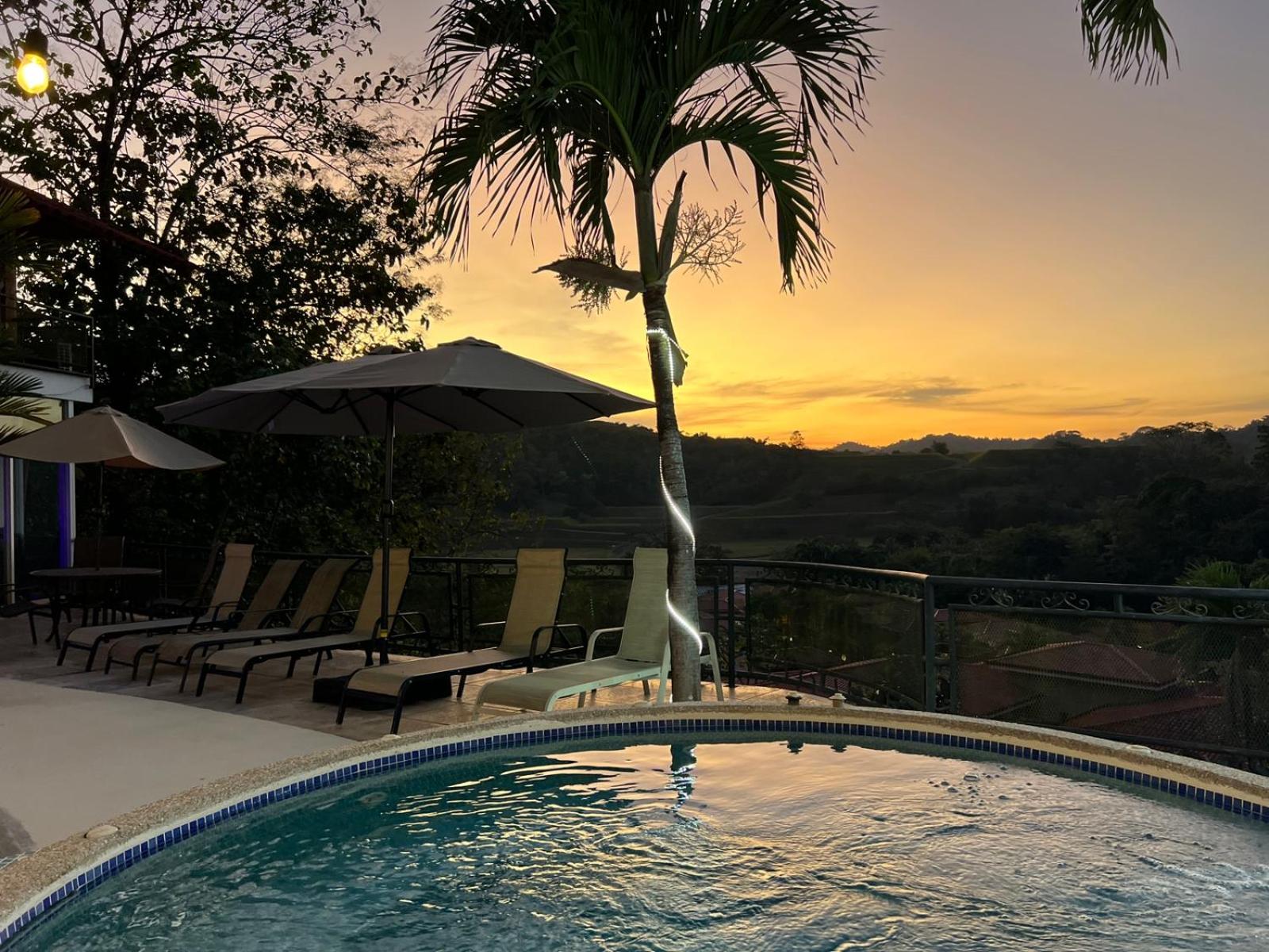 Los Amigos Luxury Villa