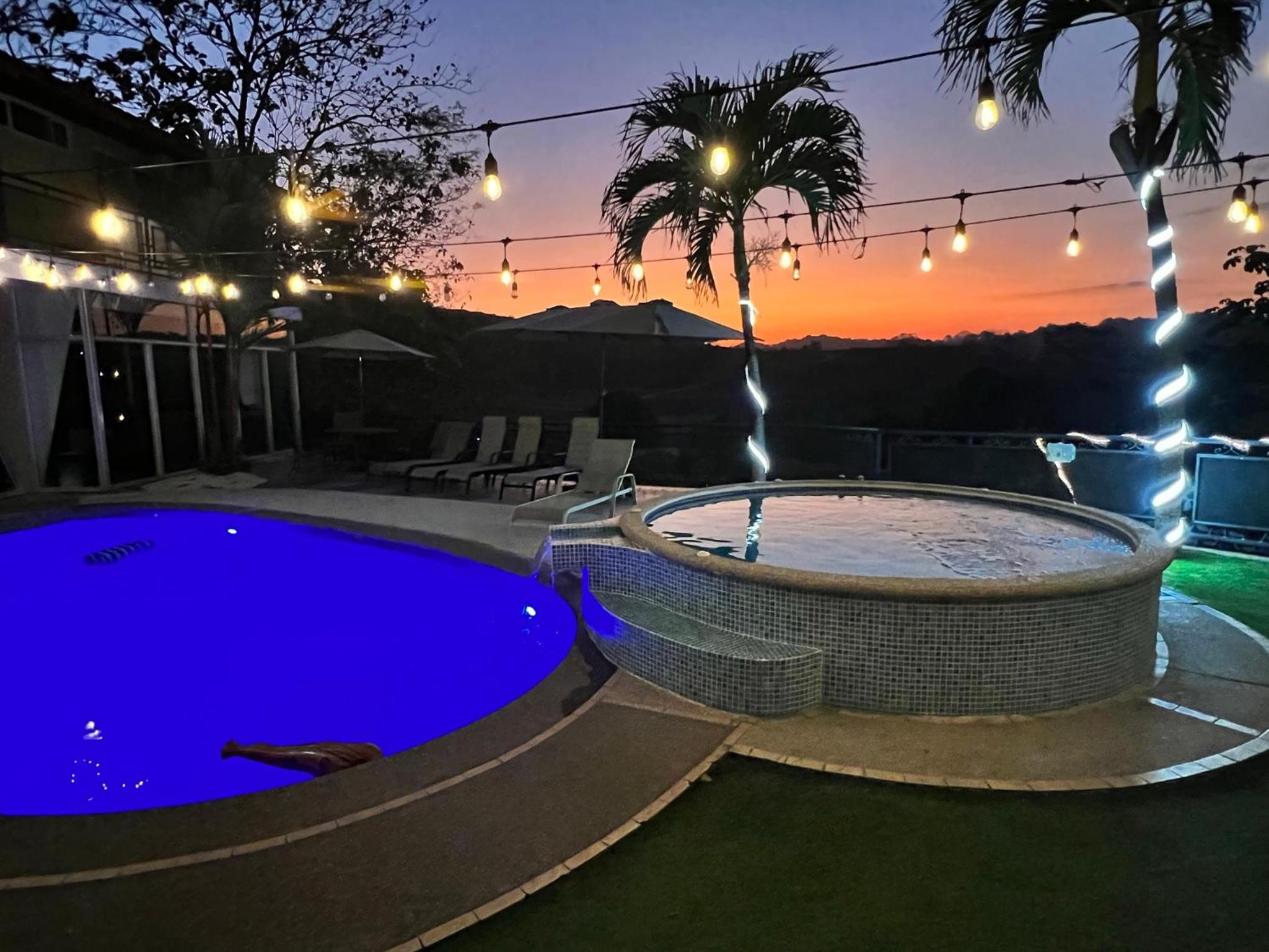 Los Amigos Luxury Villa