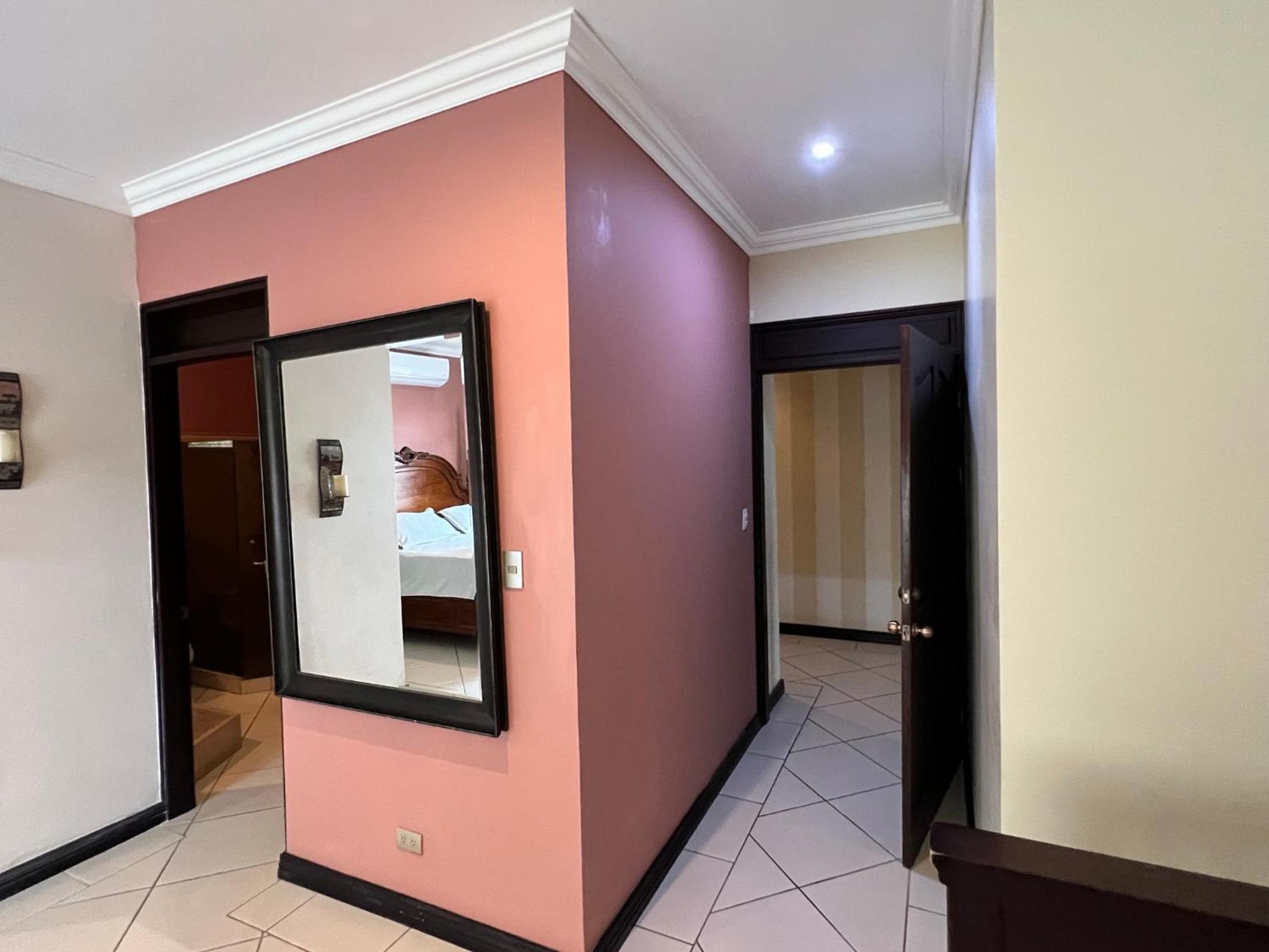 Los Amigos Luxury Villa