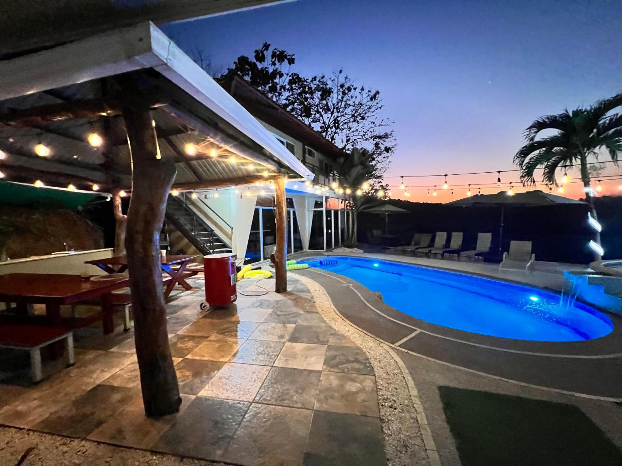 Los Amigos Luxury Villa