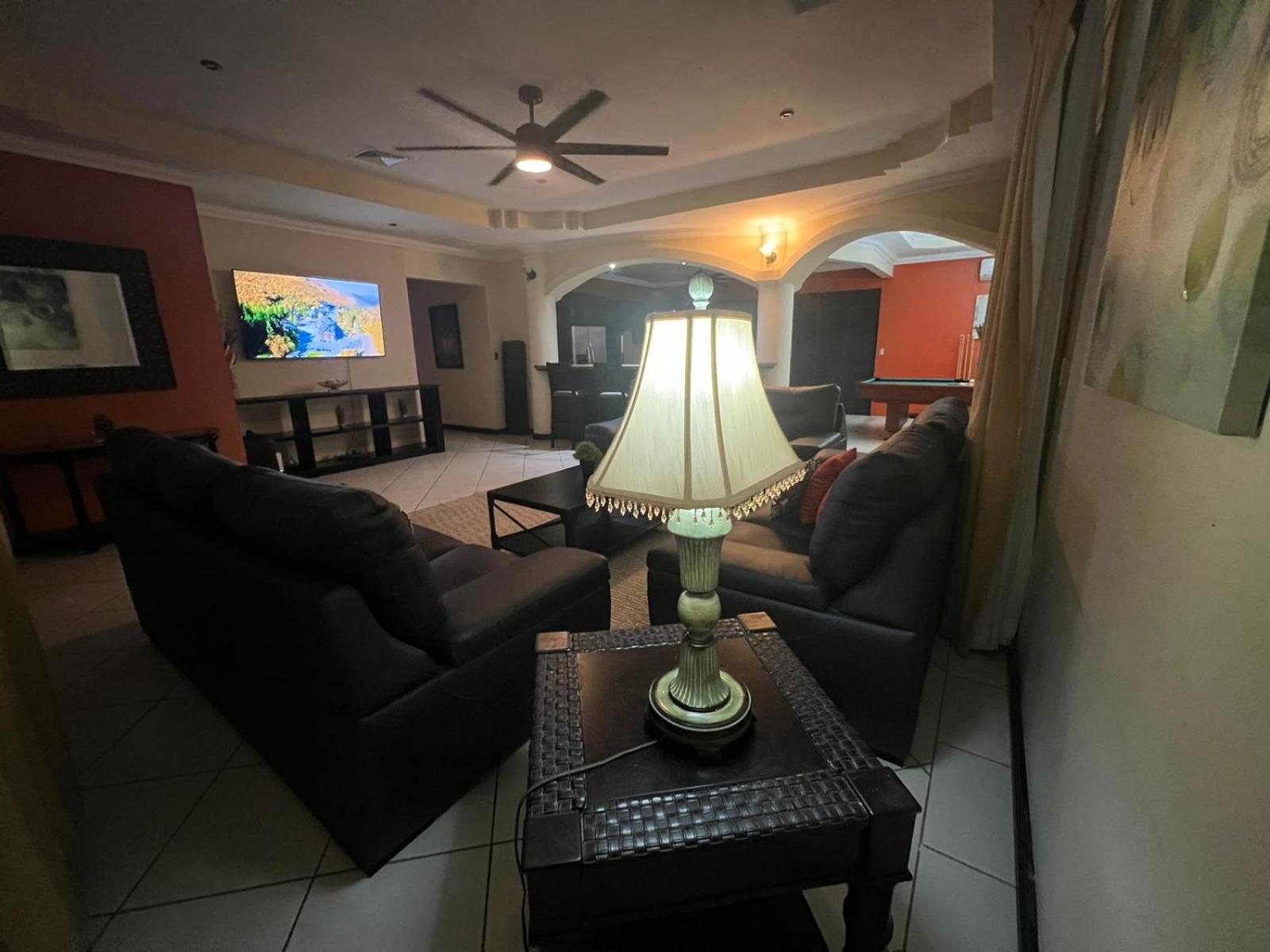 Los Amigos Luxury Villa