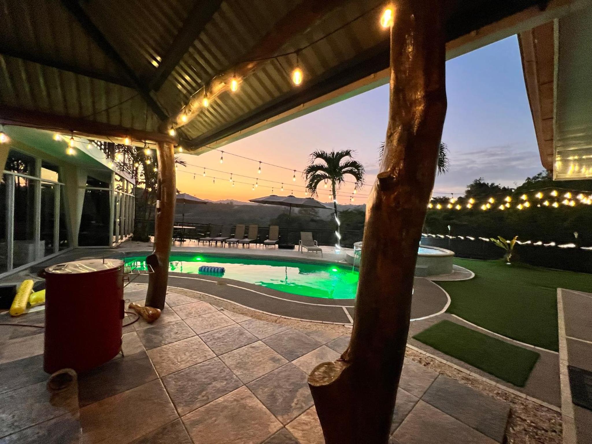 Los Amigos Luxury Villa