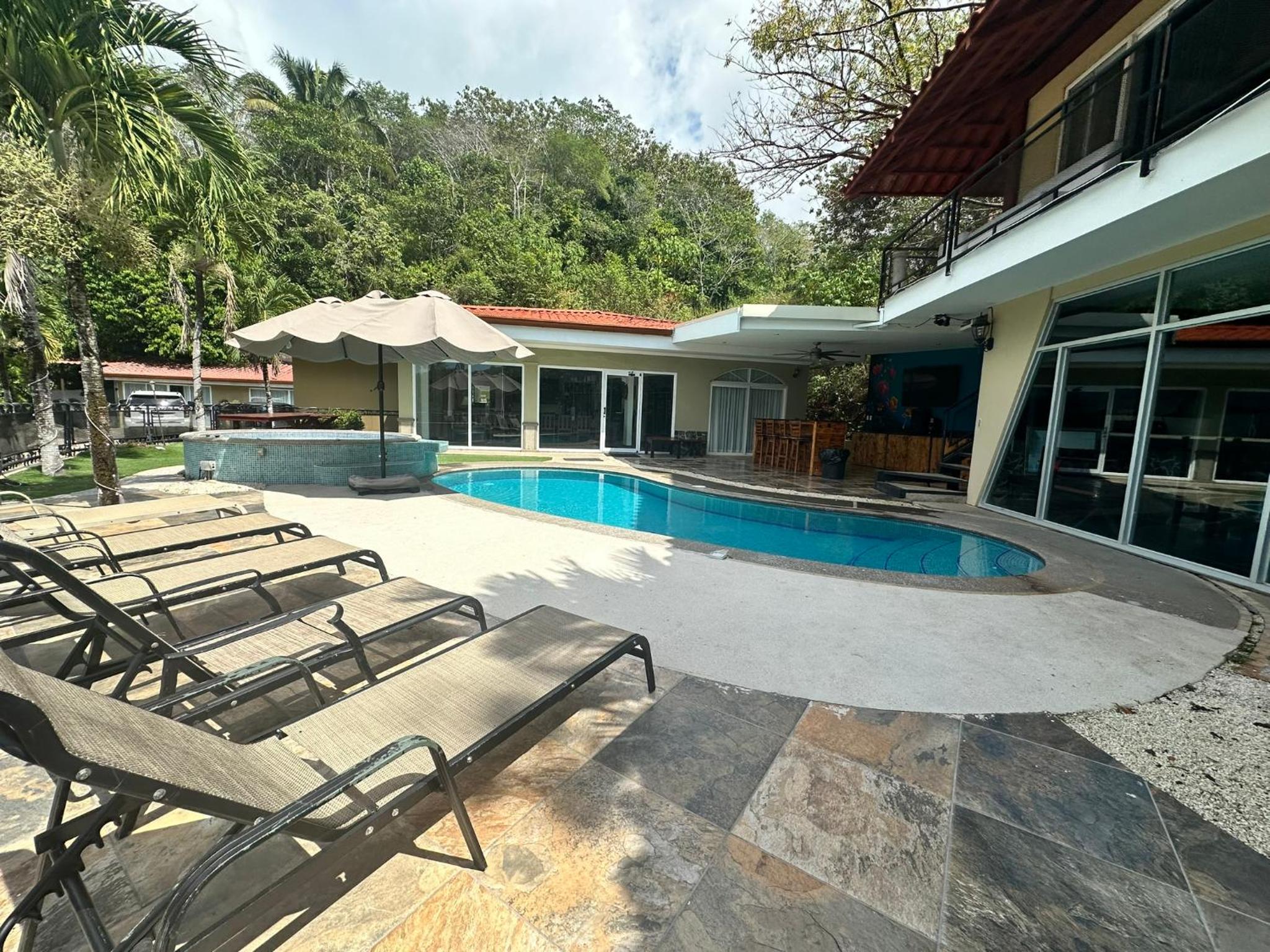 Los Amigos Luxury Villa
