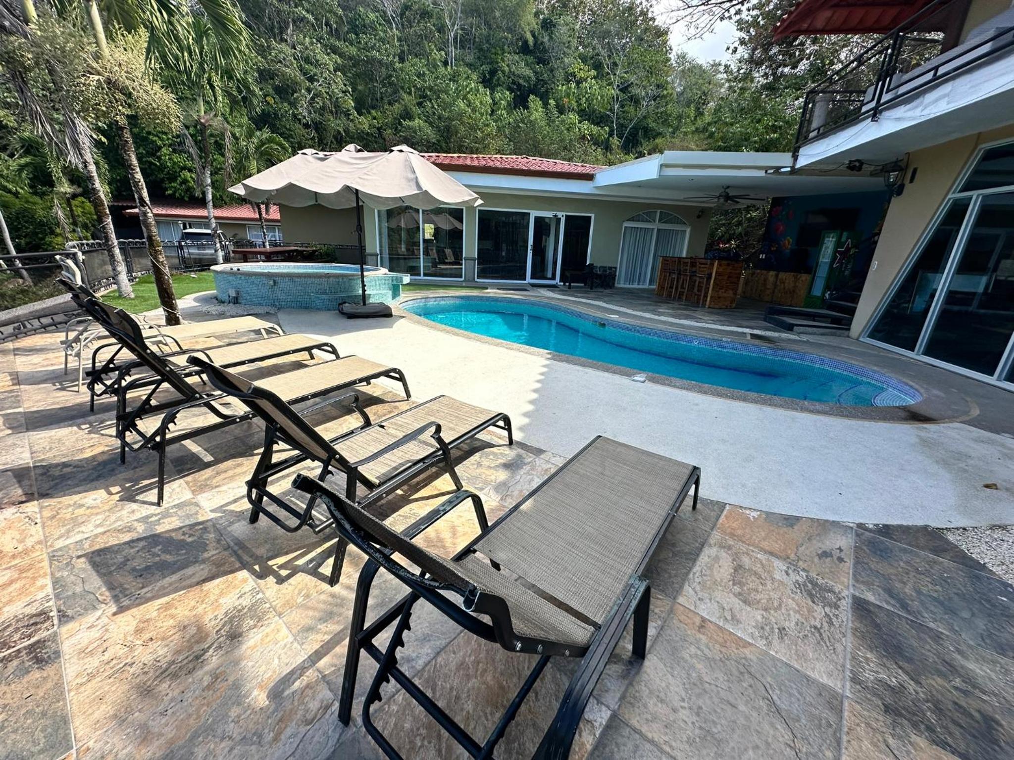 Los Amigos Luxury Villa