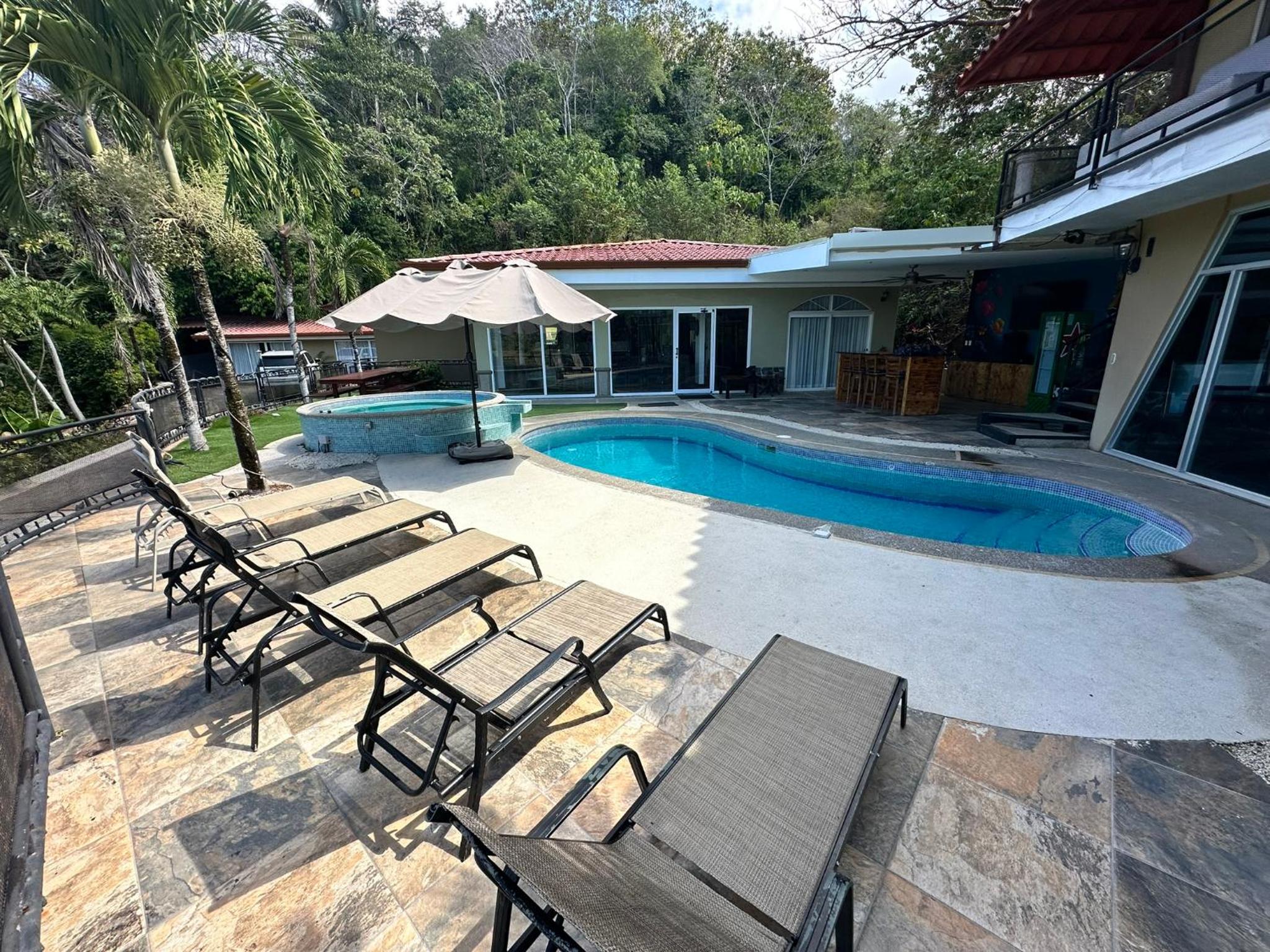 Los Amigos Luxury Villa