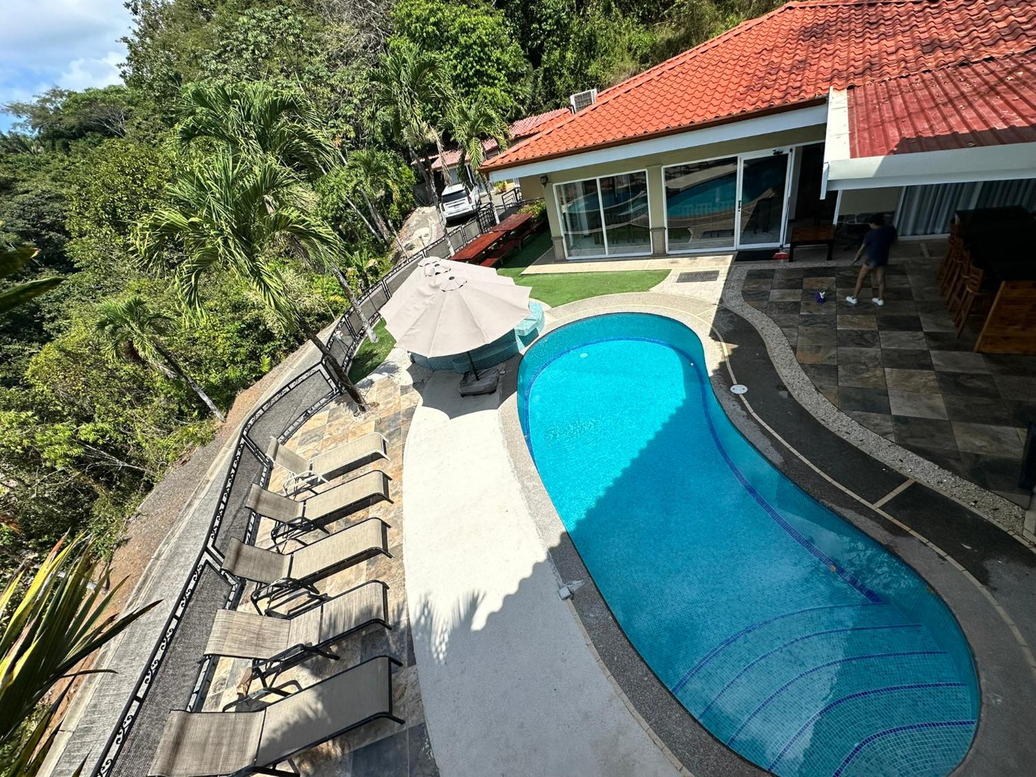 Los Amigos Luxury Villa