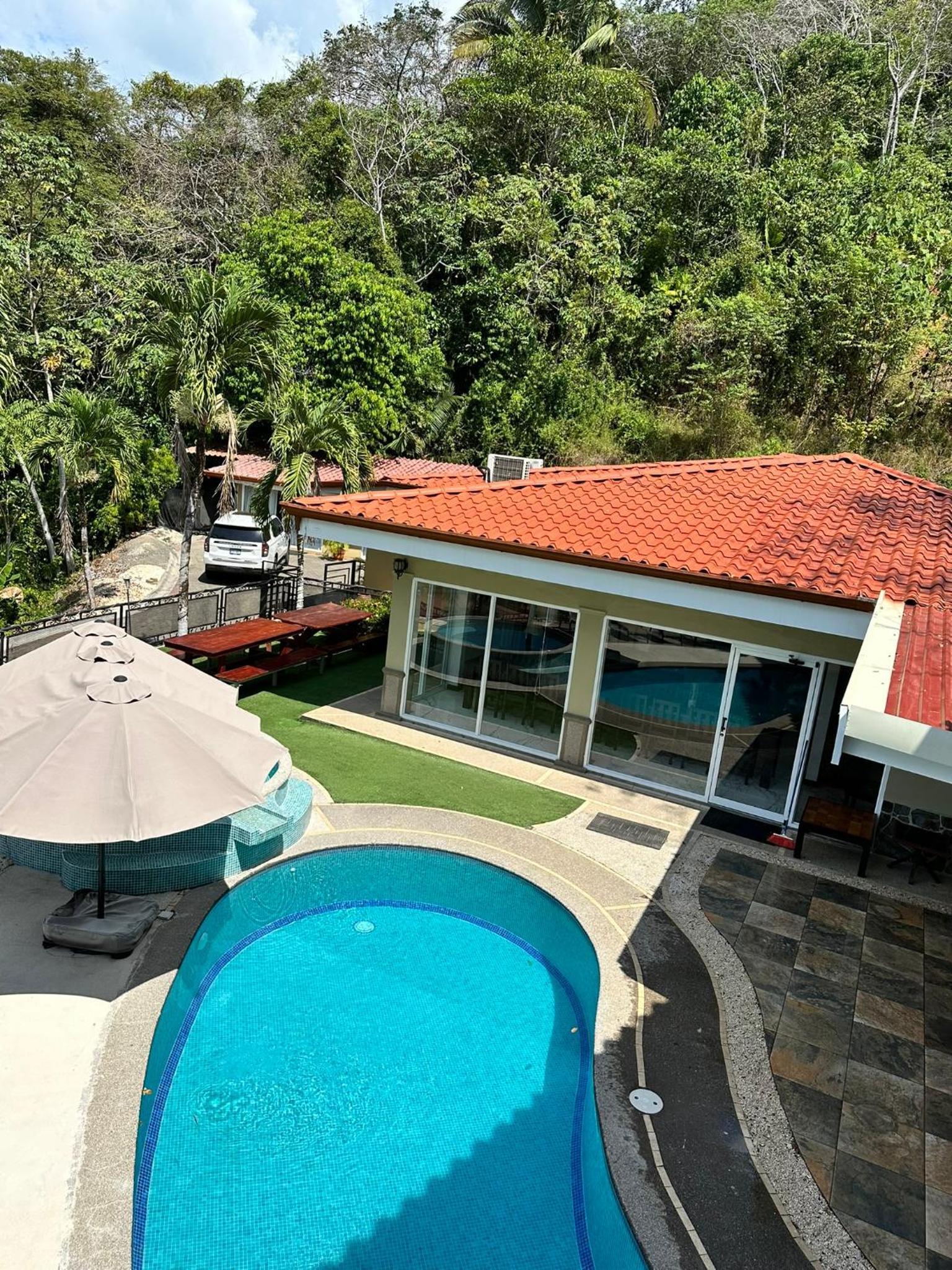 Los Amigos Luxury Villa
