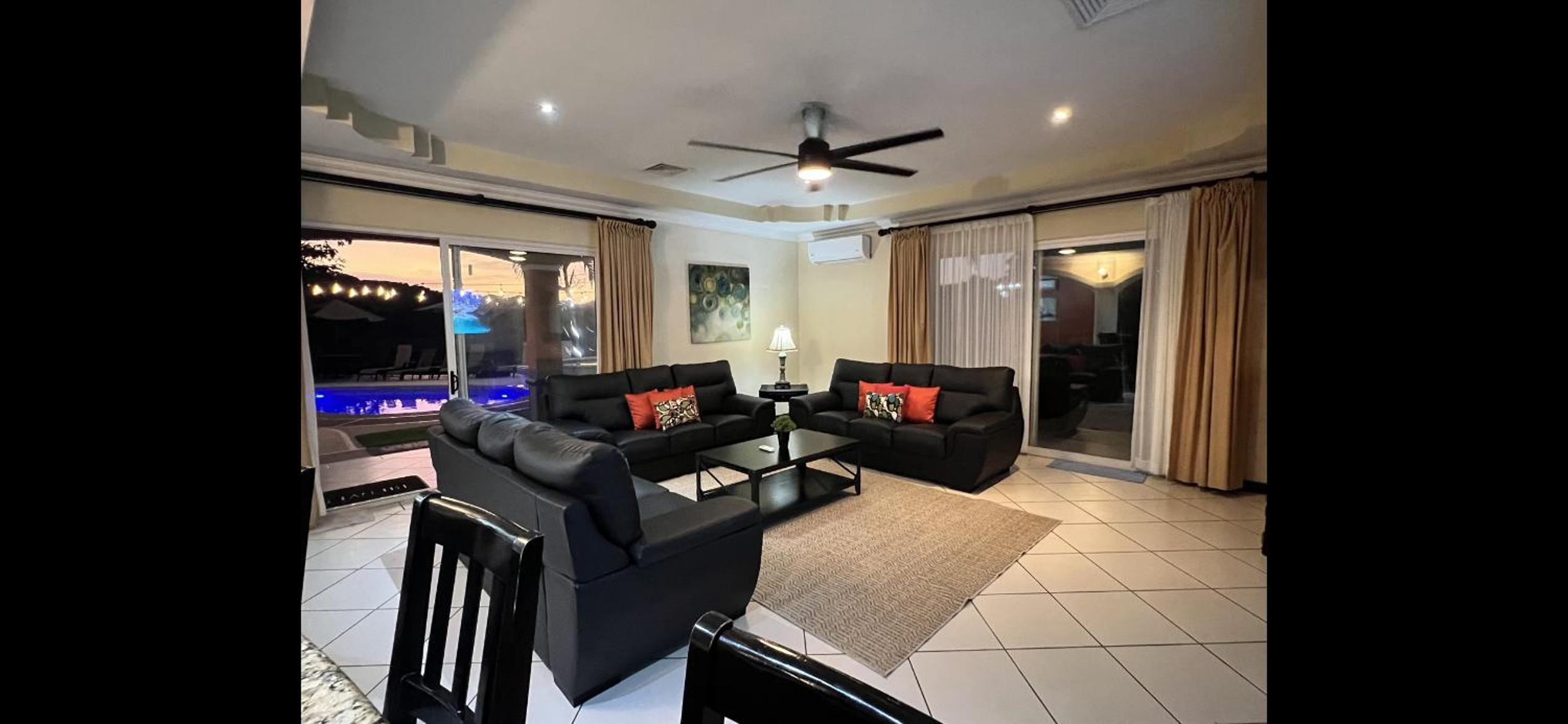 Los Amigos Luxury Villa