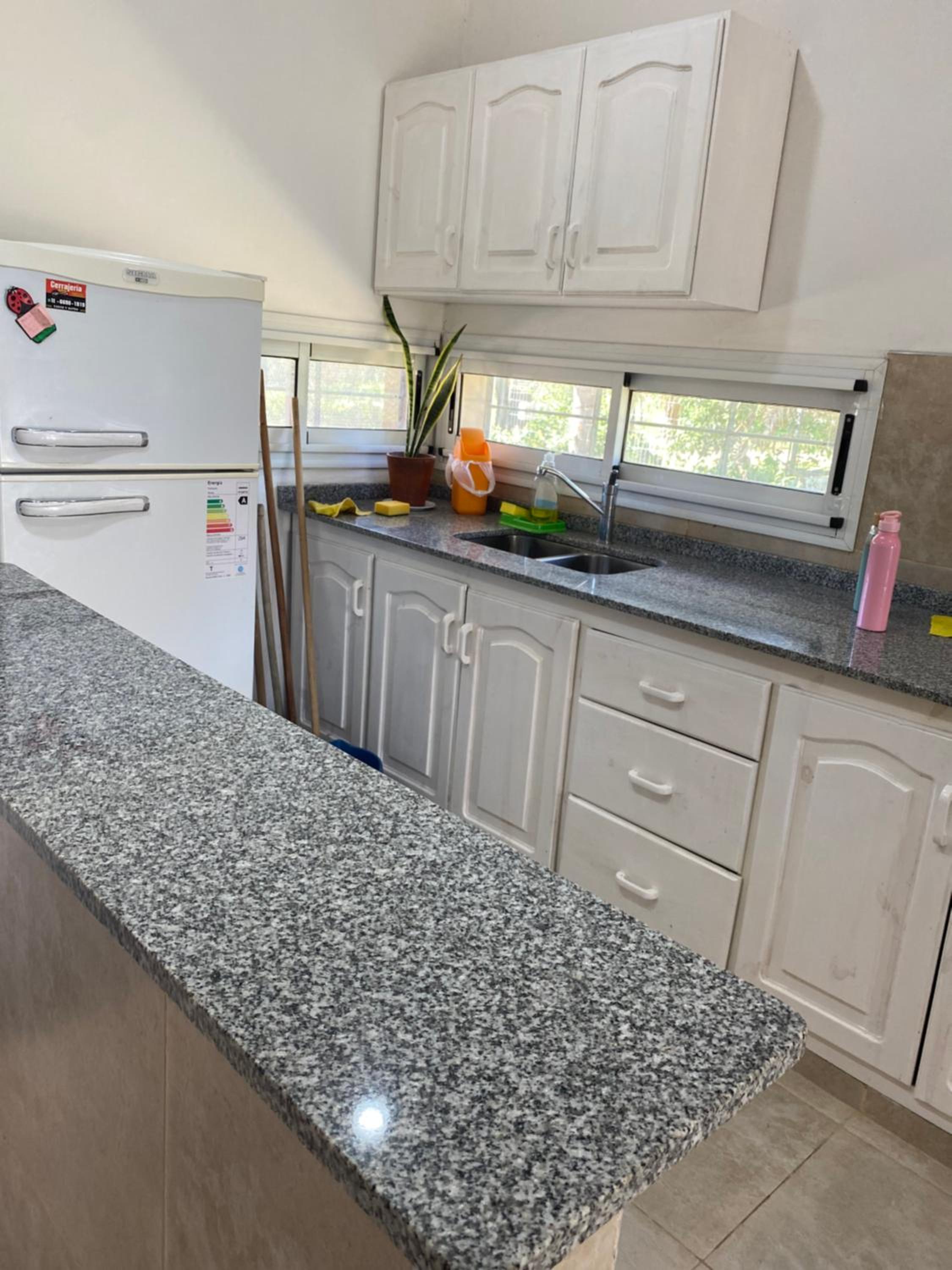 Casa en Paso con pileta a 4 cuadras de la Palya