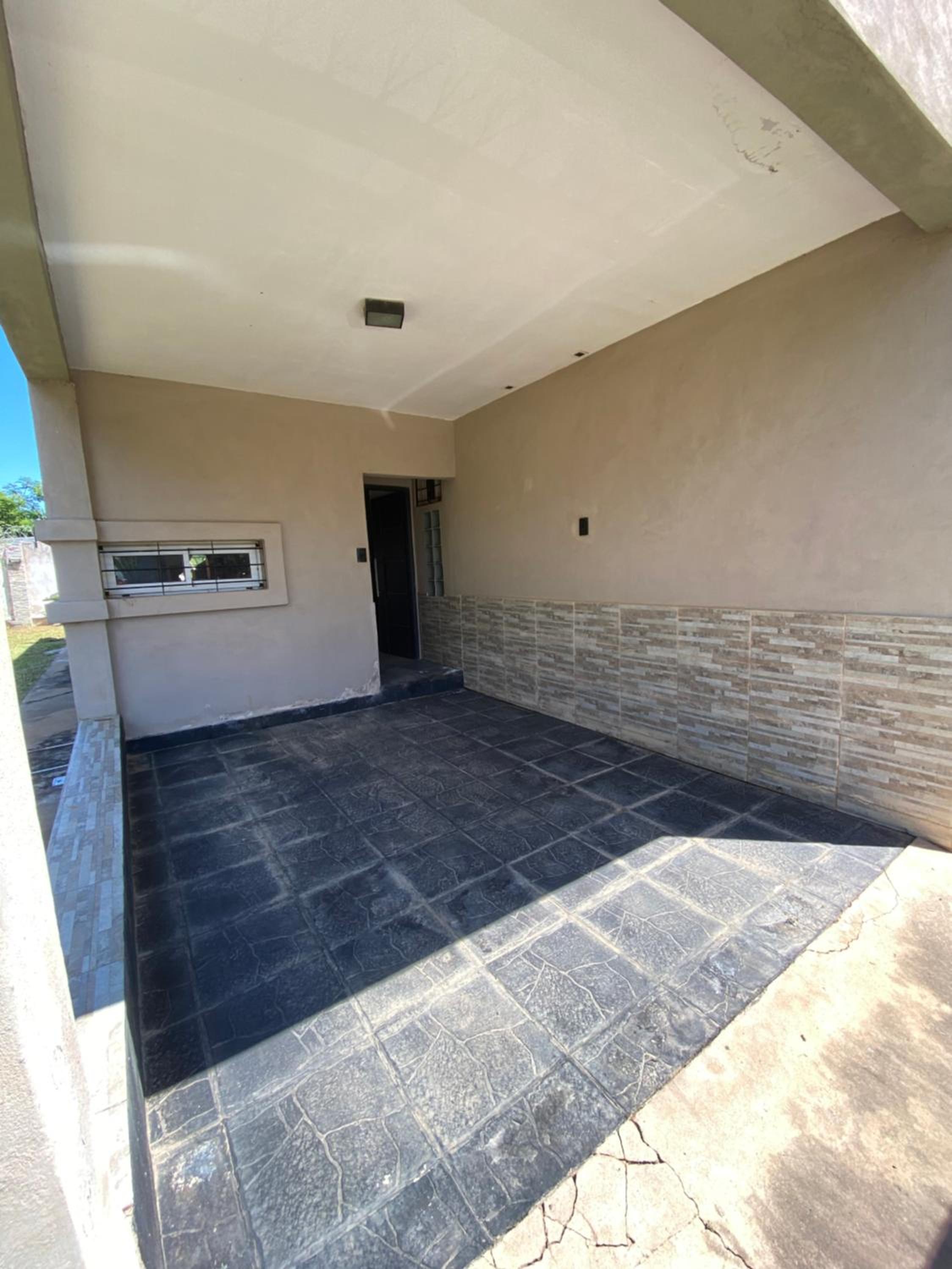 Casa en Paso con pileta a 4 cuadras de la Palya