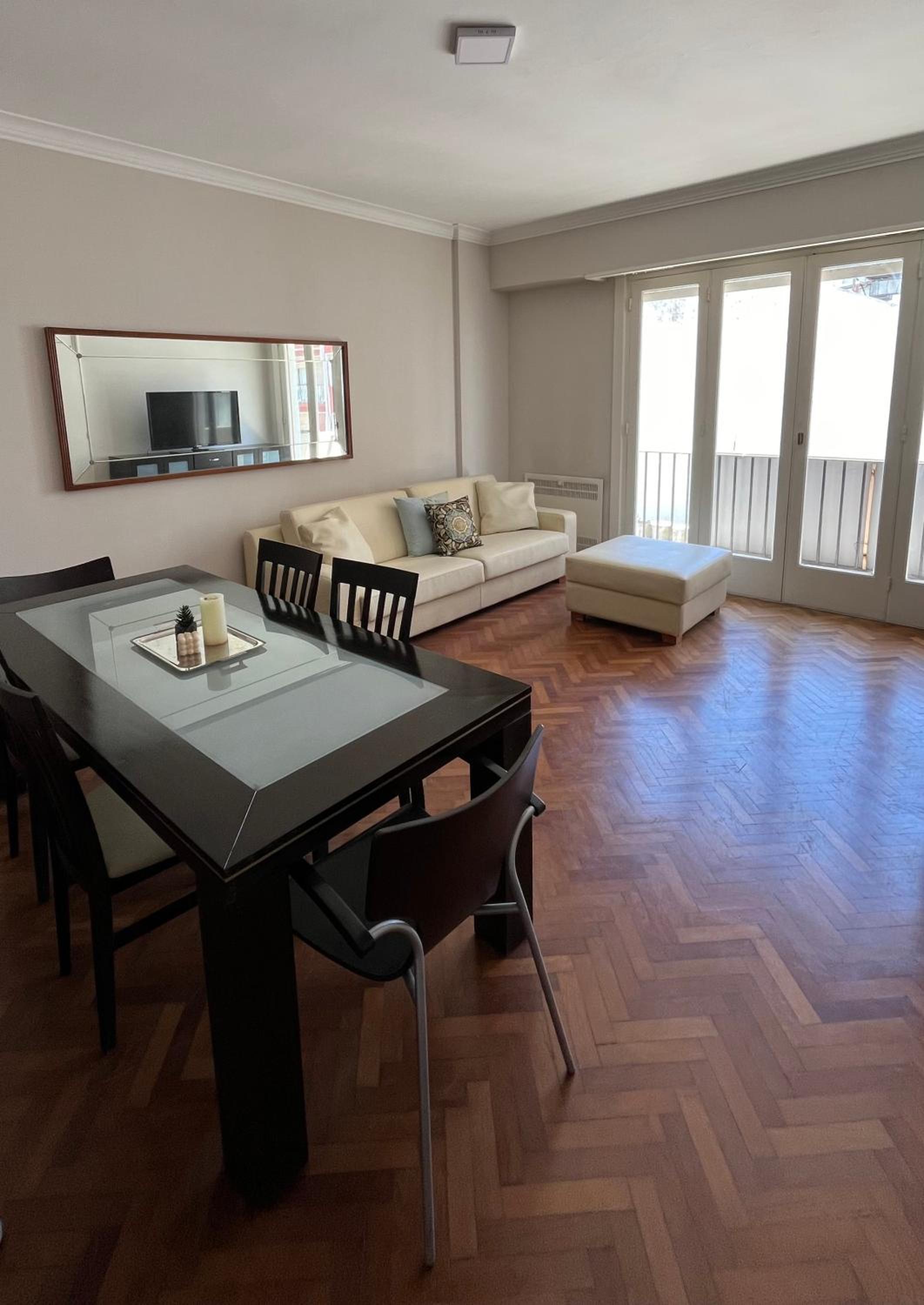 3 amb zona Rivadavia y Santa Fe