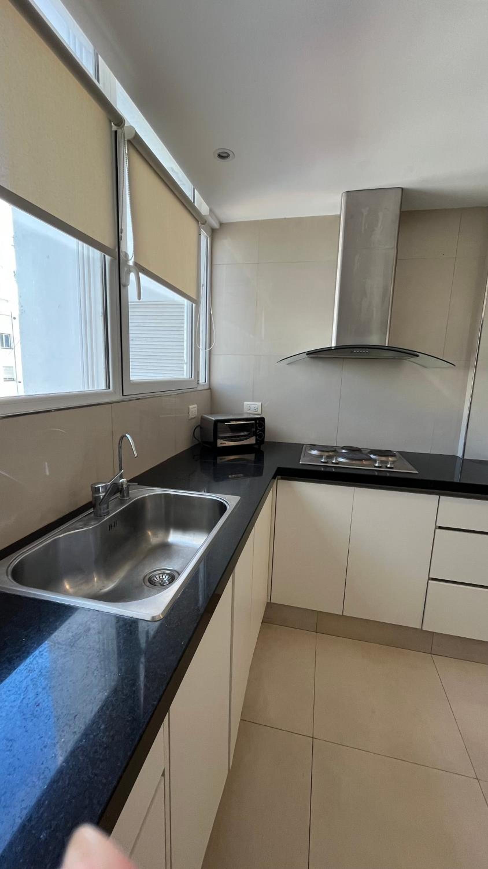 3 amb zona Rivadavia y Santa Fe